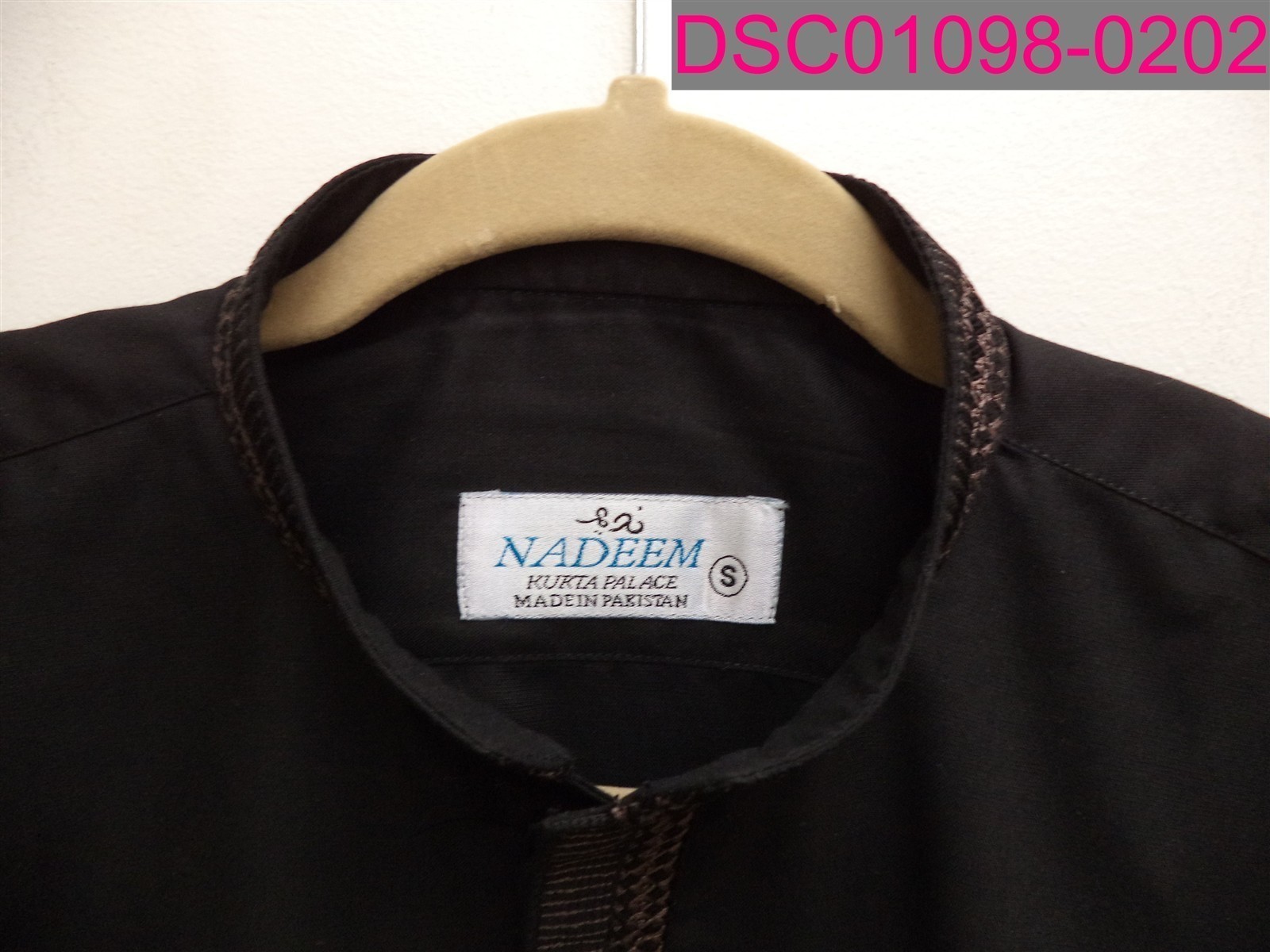 Nadeem Kurta Palace Men’s Black Tunic and Pants Set Small
