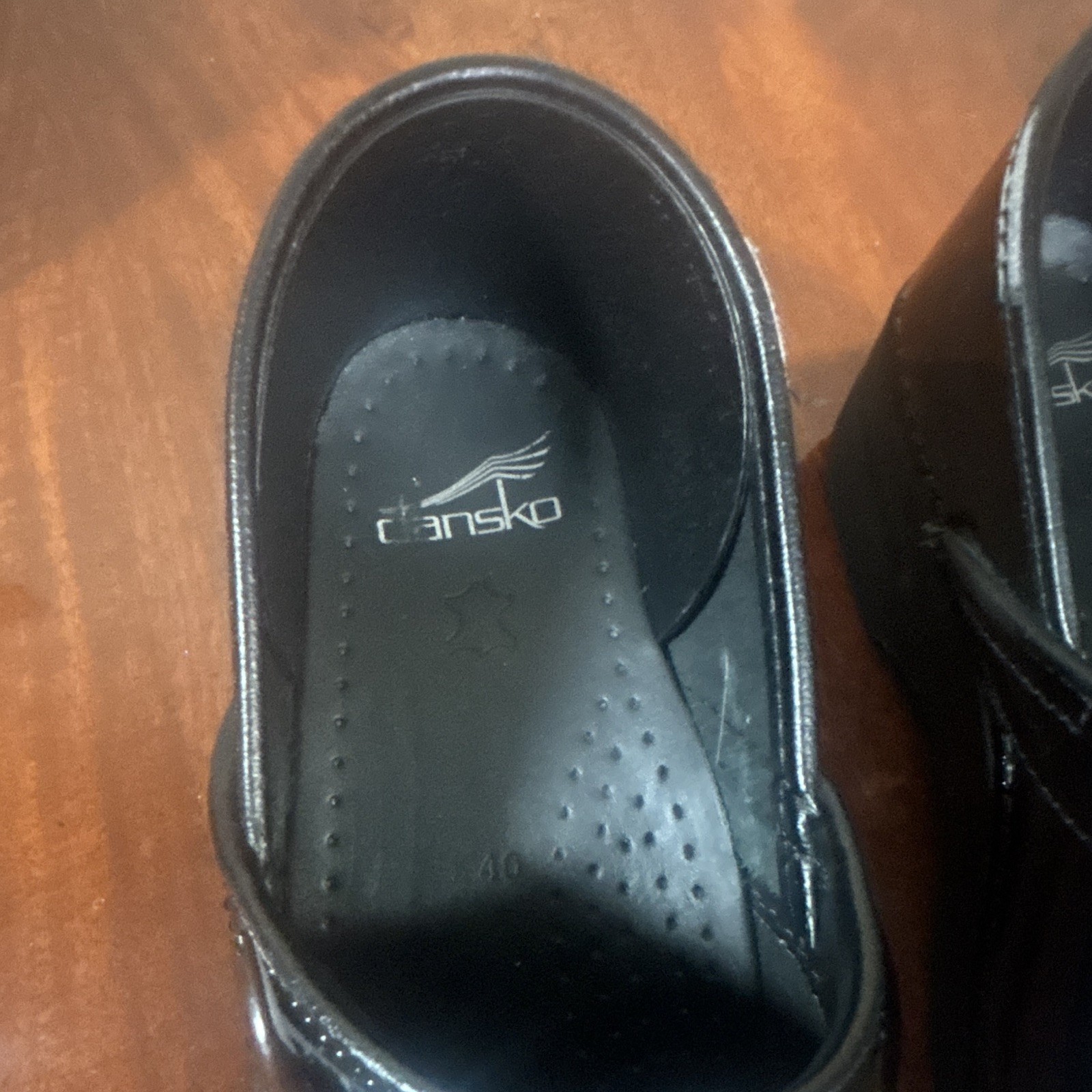 Dansko Professional Black Patent Leather Slip-On Comfort Clogs Women EU 40 US 10