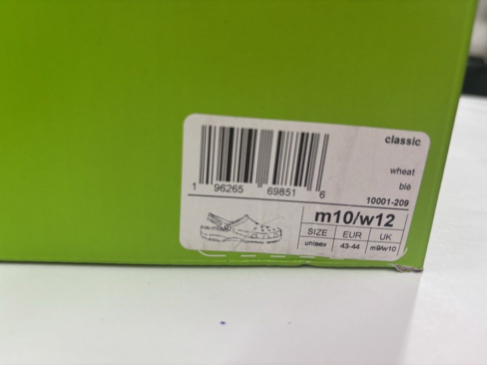 Crocs Unisex/ Men’s/ Women’s Classic Clogs Wheat/ Khaki/ Beige Size M10/W12