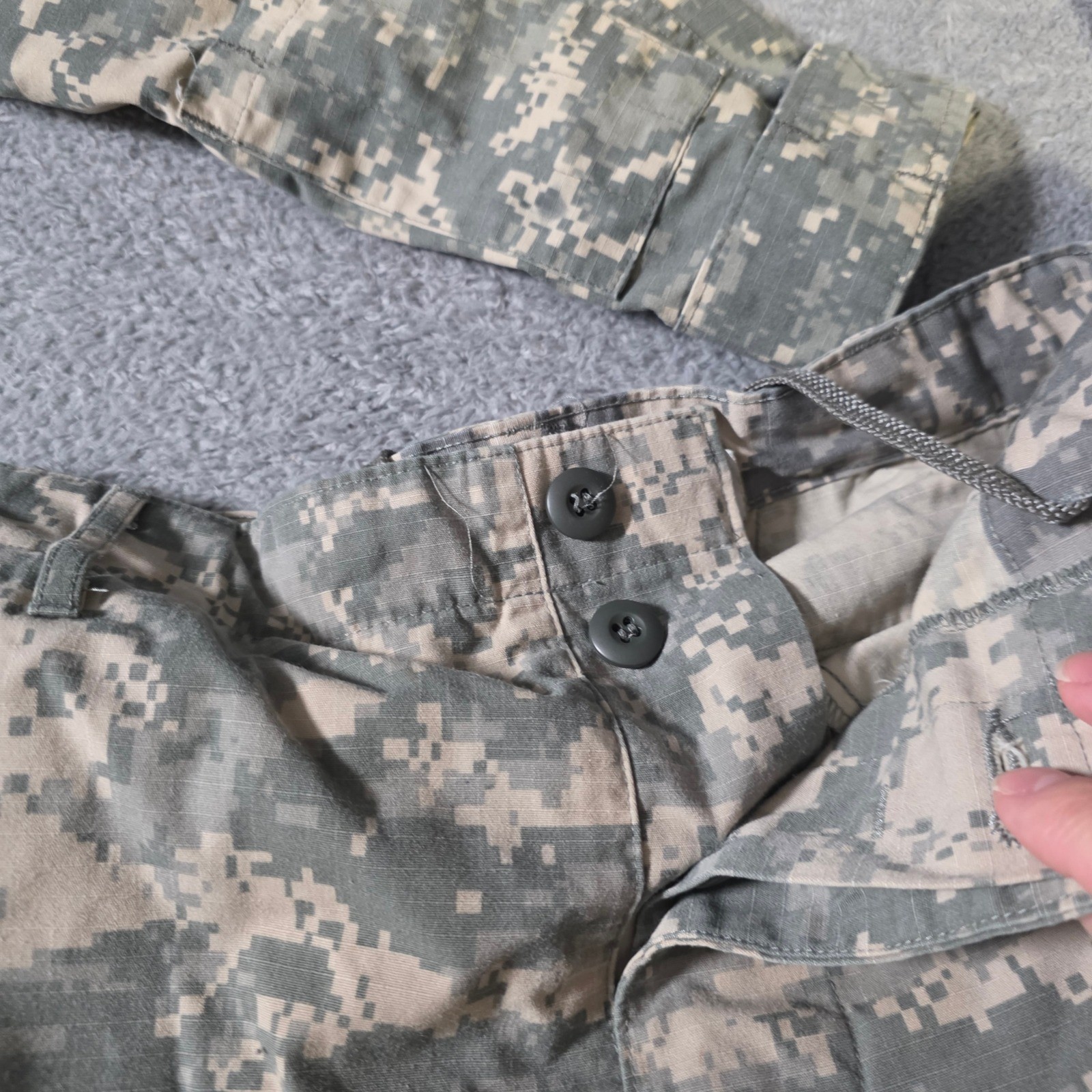 US Military Mens Medium Regular ACU Uniform Set Digital Camo Jacket Pants UCP