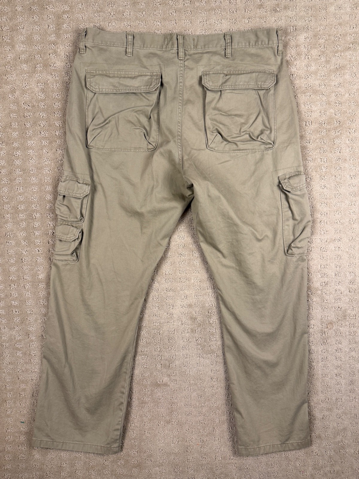 Men’s Wrangler Khaki Cargo Jeans 38×30 #1085