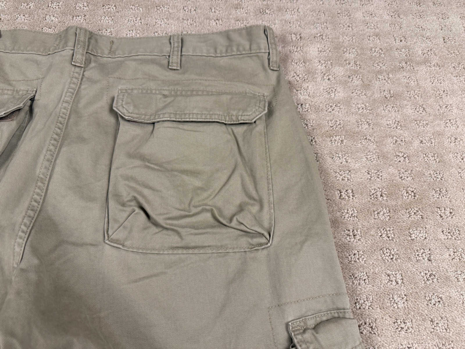 Men’s Wrangler Khaki Cargo Jeans 38×30 #1085