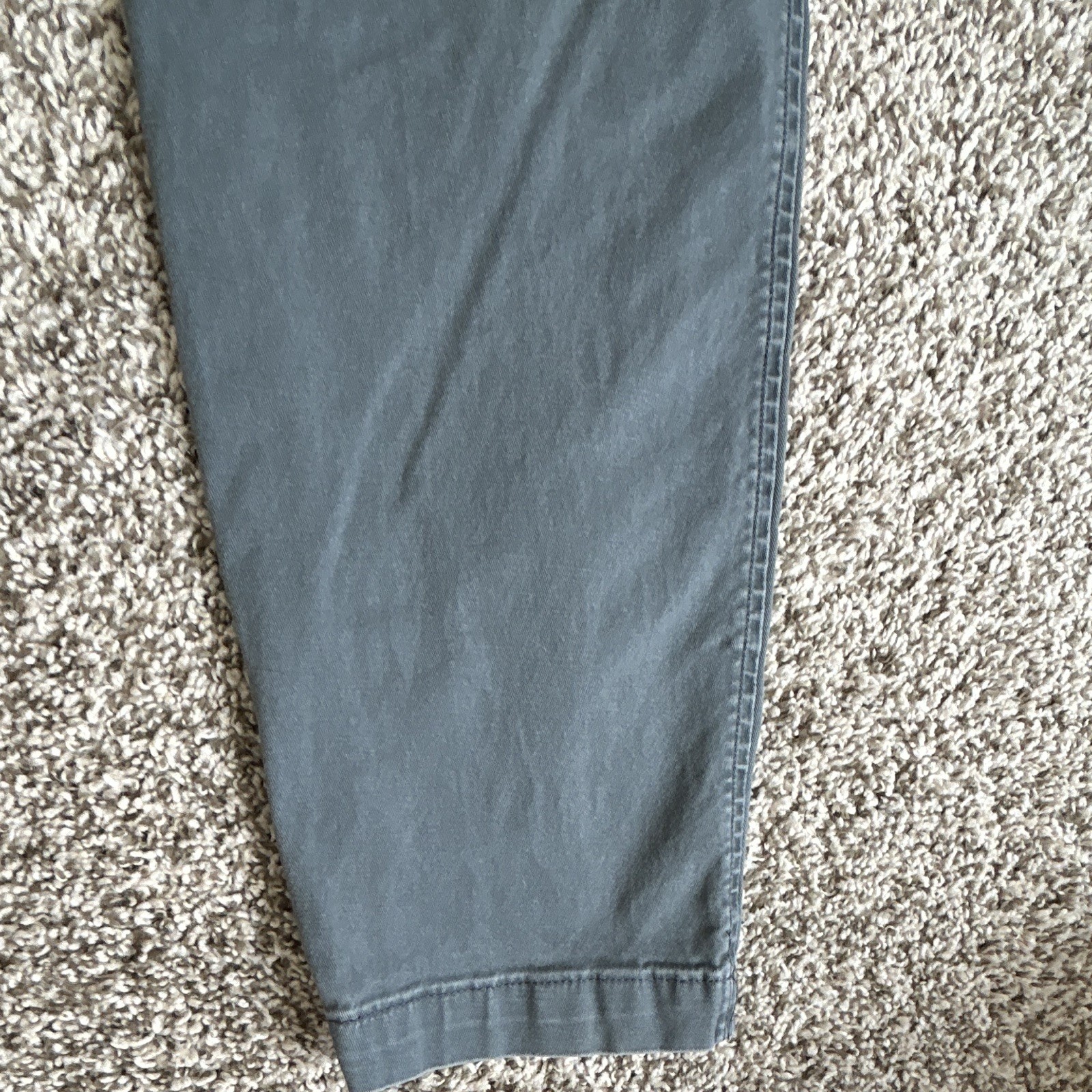 Levi’s XX Chino Men’s Gray Cotton Twill Tapered Flat Front Chino Pants 34