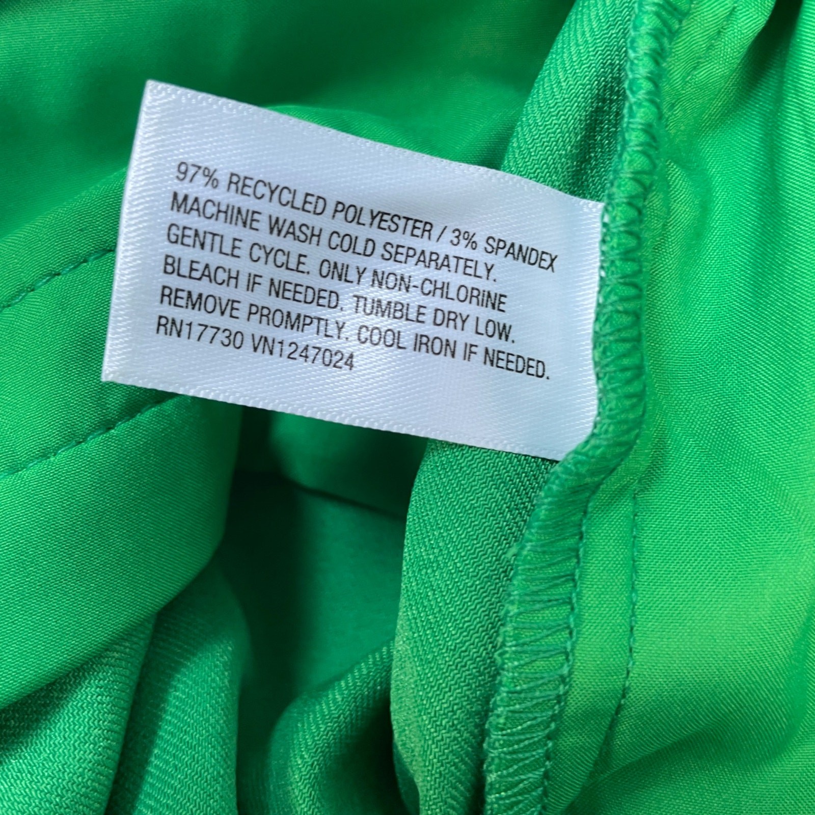 Future Collective Womens Alani Noelle Green Relaxed Trouser Shorts Size 4