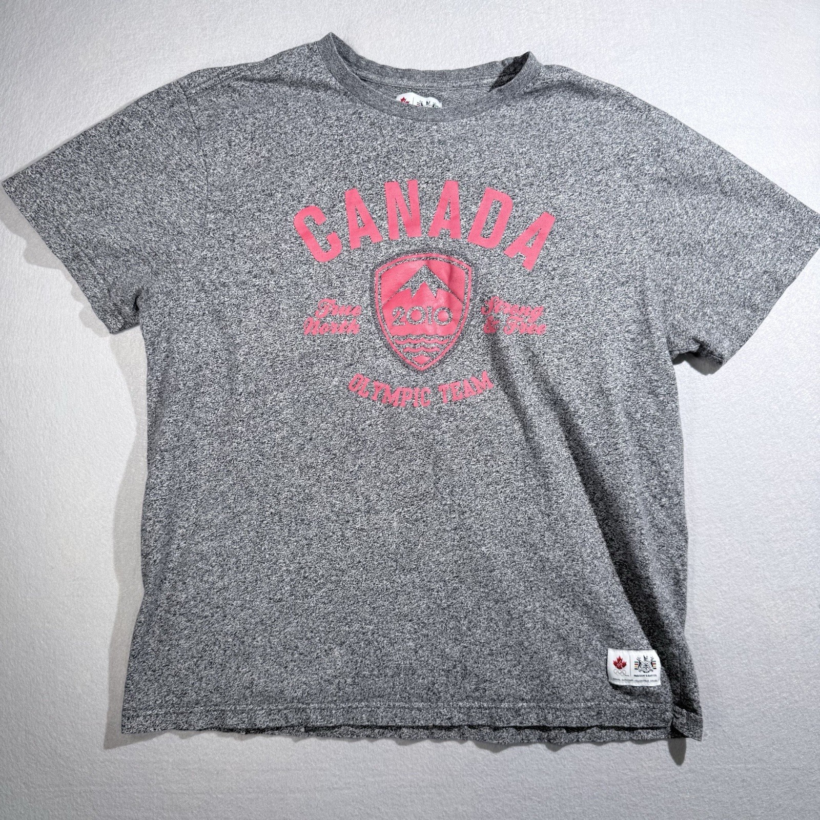 Team Canada 2010 Vancouver Olympics Shirt Heather Gray Men Size Medium Sport