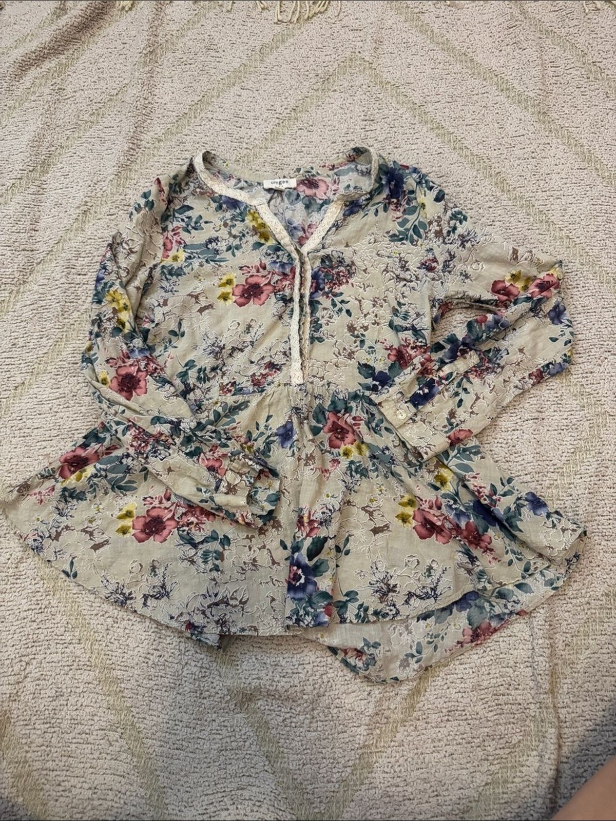 Umgee Floral Boho Peplum Blouse Small Lace Trim Cottagecore Top