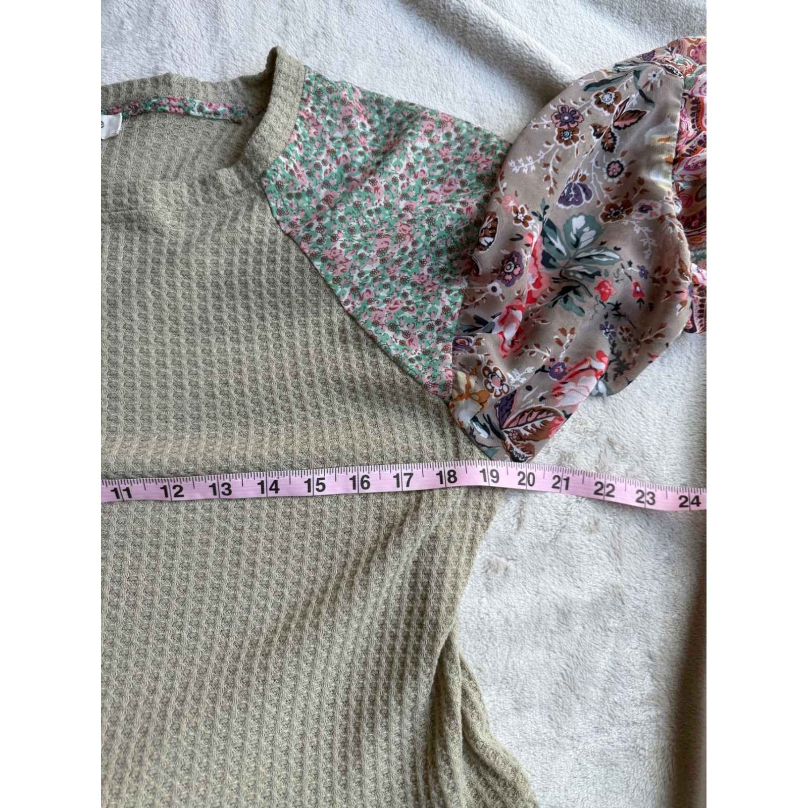 Umgee Sage Green Waffle Knit Mixed Floral Paisley Bell Sleeve Peplum Top Small