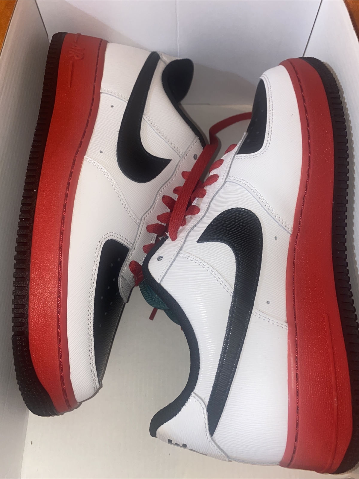 Nike Air Force 1 Low ESS ID NBY White/red/Black Size Us 9.5 CT7875 994 No Lid