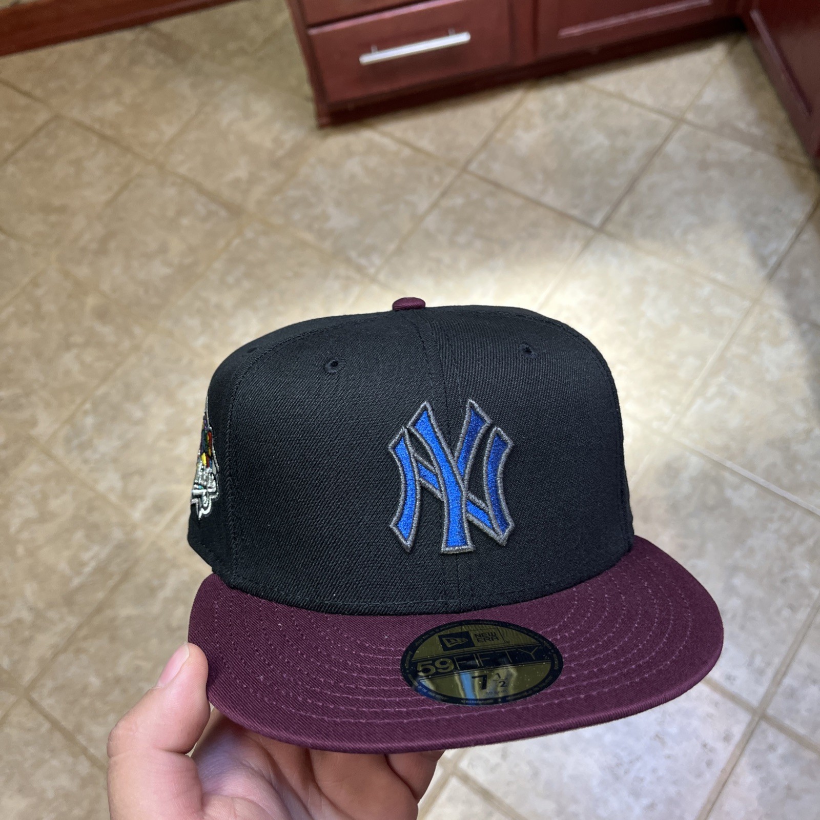 Hat Club Exclusive New York Yankees Stained Glass New Era 59Fifty Size 7 1/2 Hat