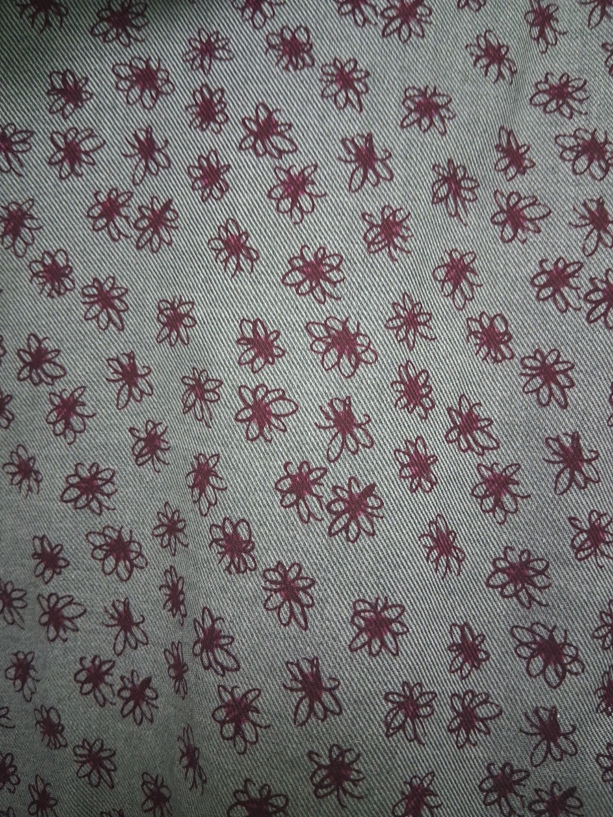 David Donahue Men’s Distinctive Merlot Floral Print On Light Gray Background M