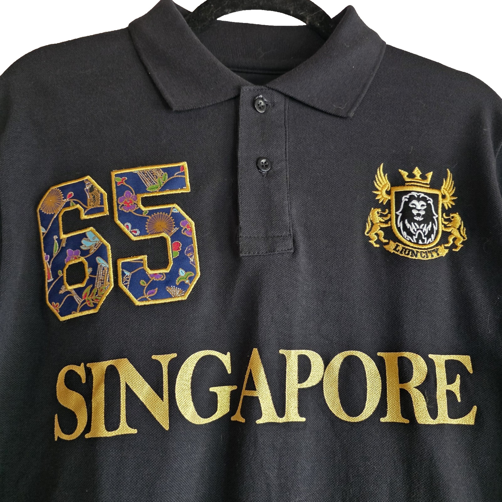 Guardian Angel Polo Men M Singapore 65 Lion City Embroidered Gold Print Black