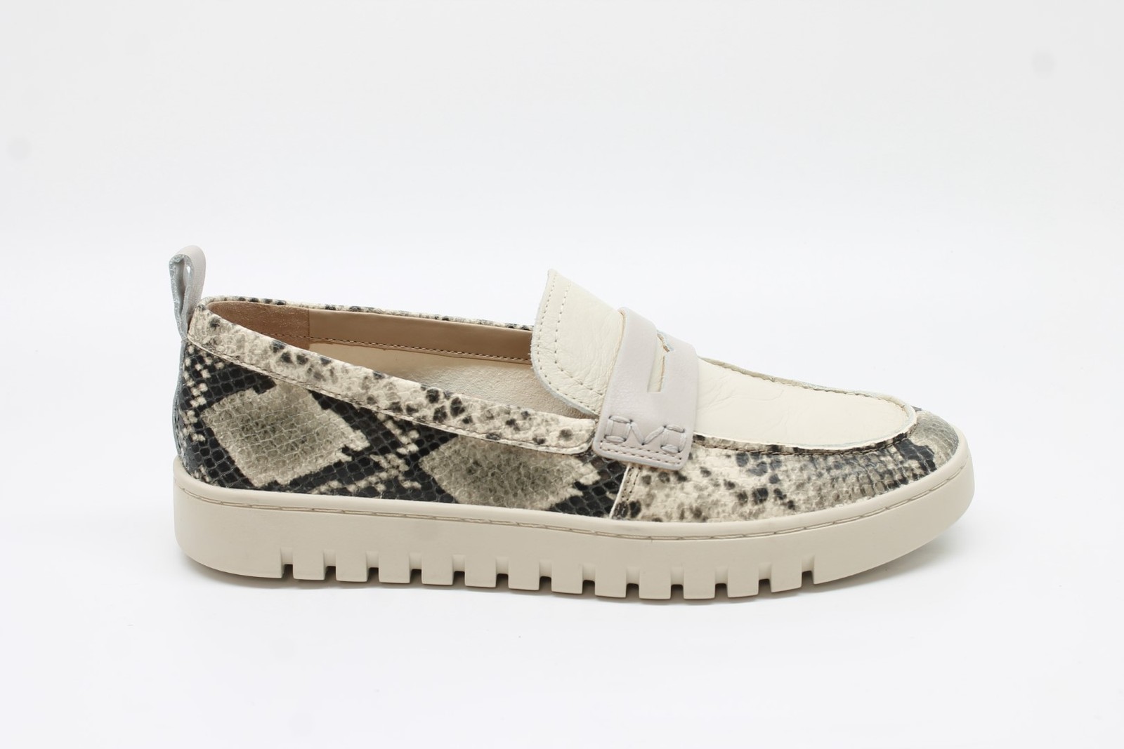 Vionic Uptown Women’s Loafers Floor Sample