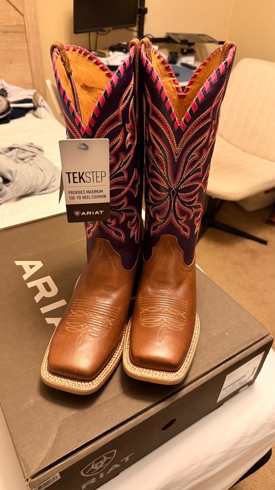 Women’s Ariat Showdown Boots