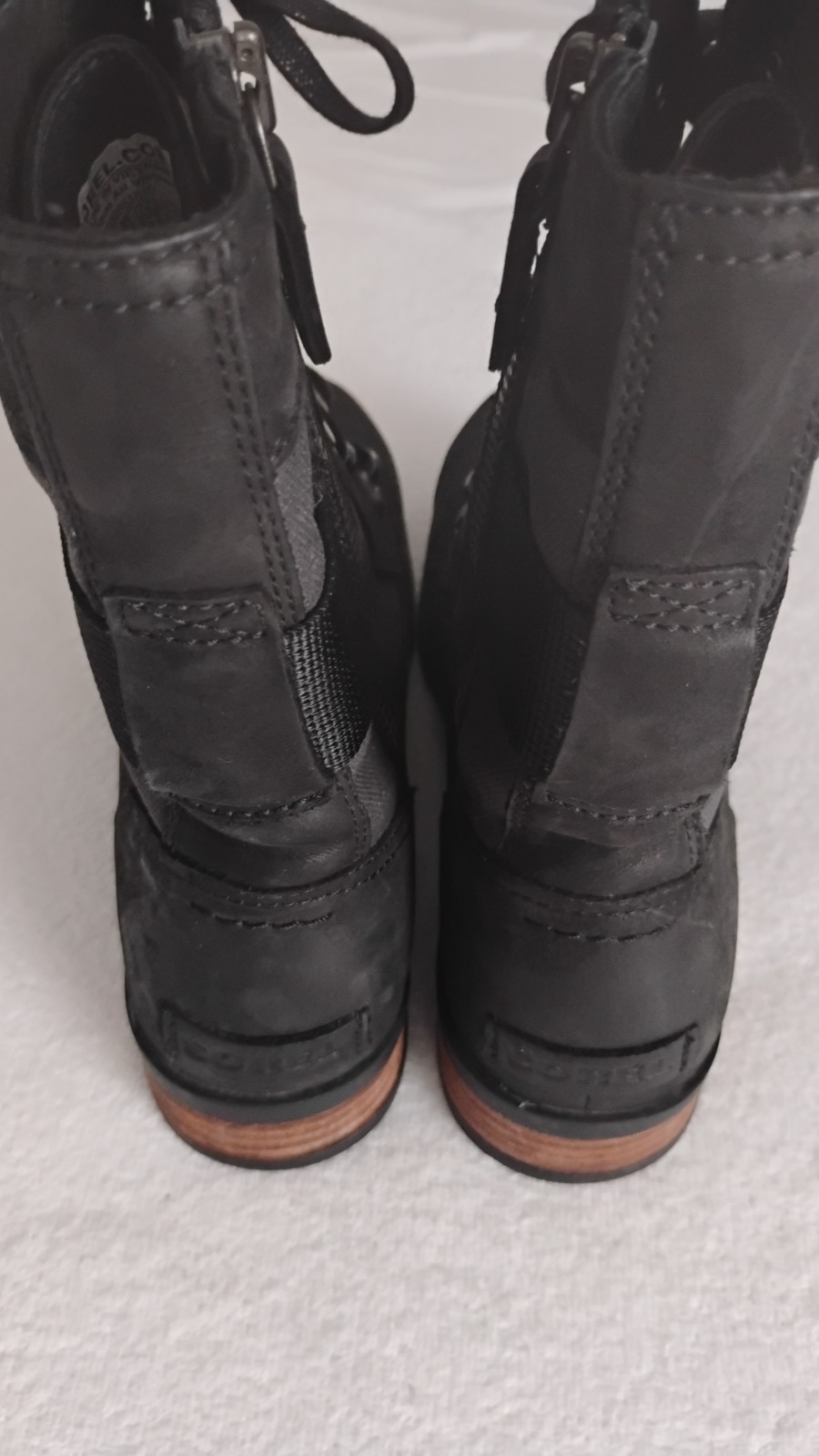 Sorel Emelie Conquest Boots Women’s Black Waterproof Lace Up Combat Lug Moto 9.5