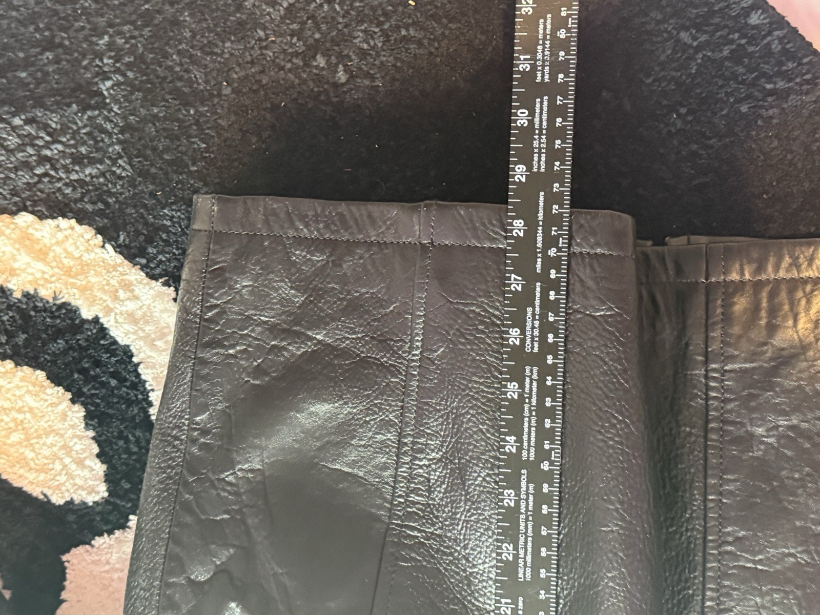 Wilson’s Men’s Black Leather Jacket L Zip Thinsulate Lined Pockets