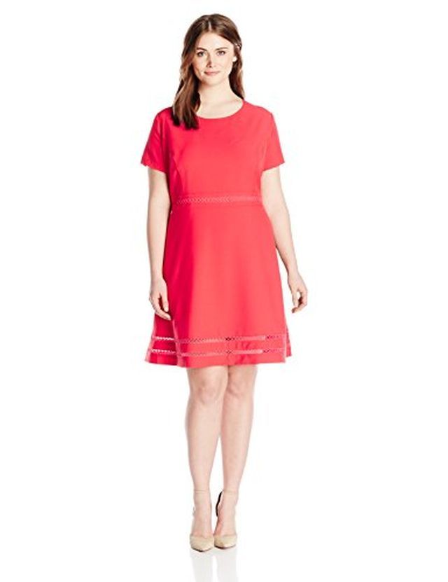 LARK & RO WOMENS MODERN STRETCH FIT AND FLARE DRESS ASST SIZES COLOR RED