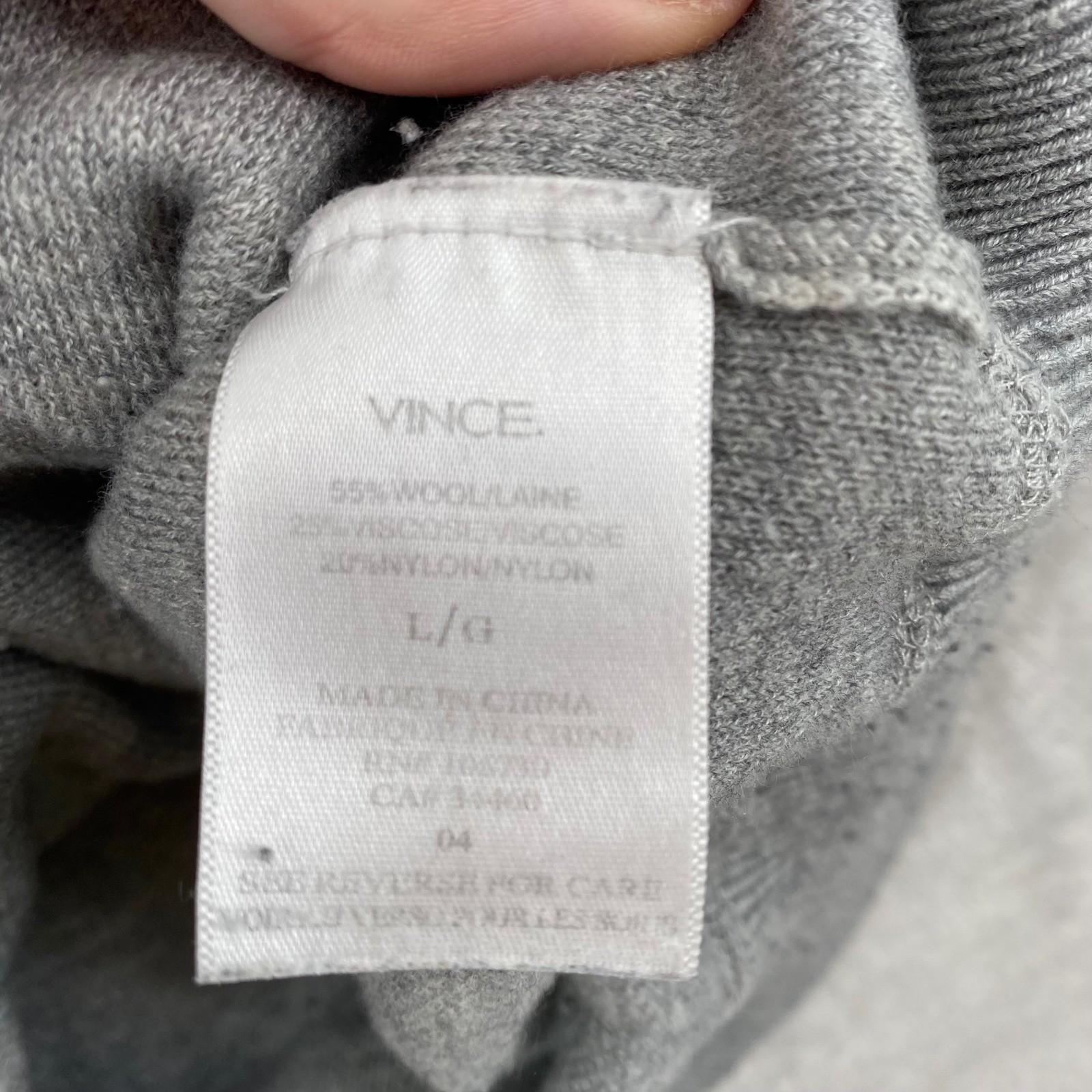 Vince Crew Neck Sweater Mens Large Grey Wool Blend Raglan Pullover Classic Knit
