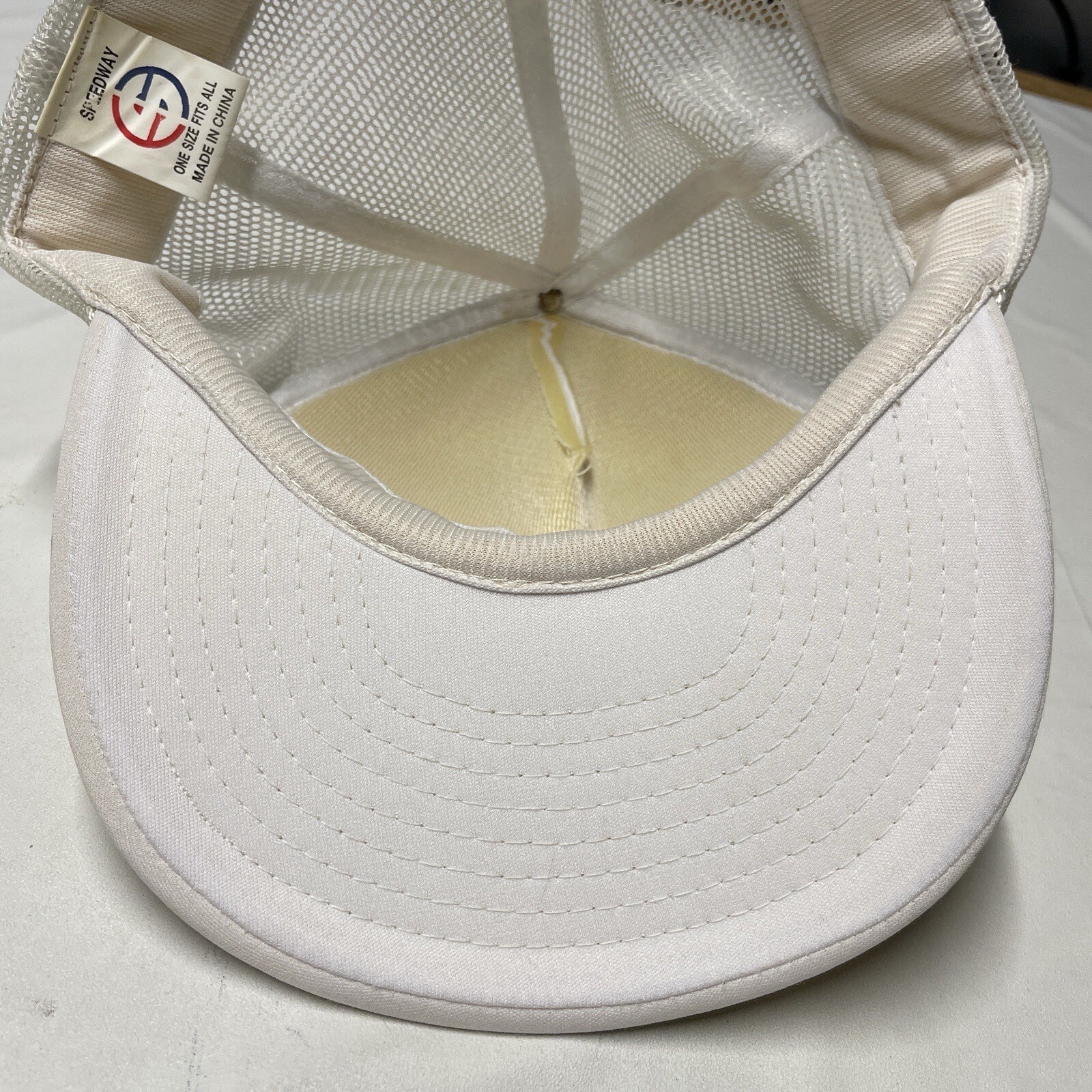 Vintage 90s Trucker Hat Cap SnapBack Army 91st Airborne Division White Heart Art