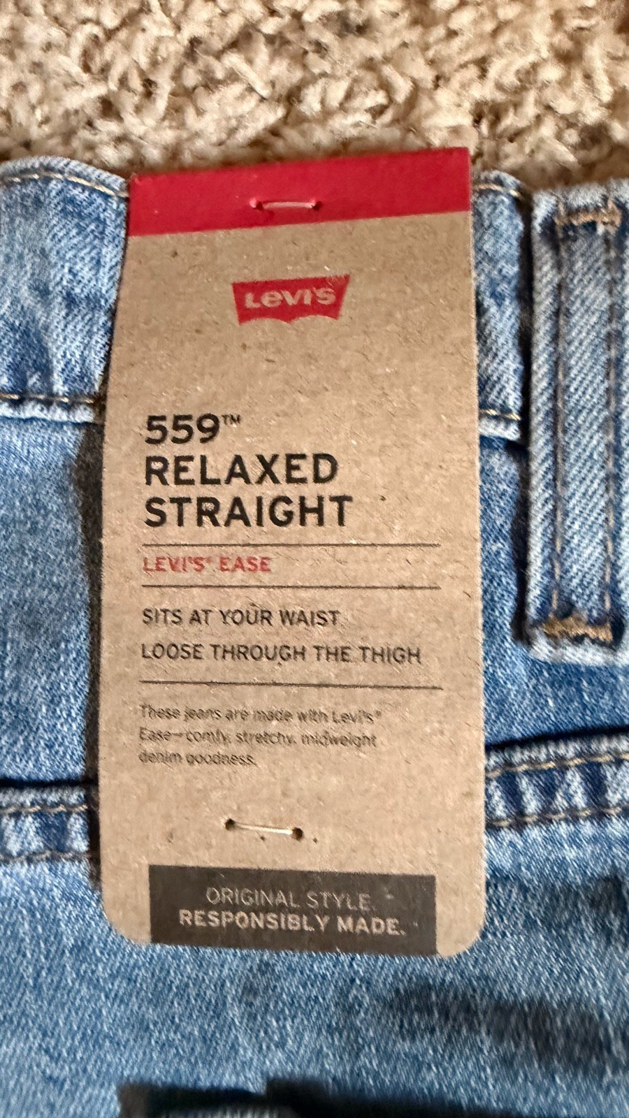 Men’s NWT Levi’s 559 Jeans Size 50 x 32