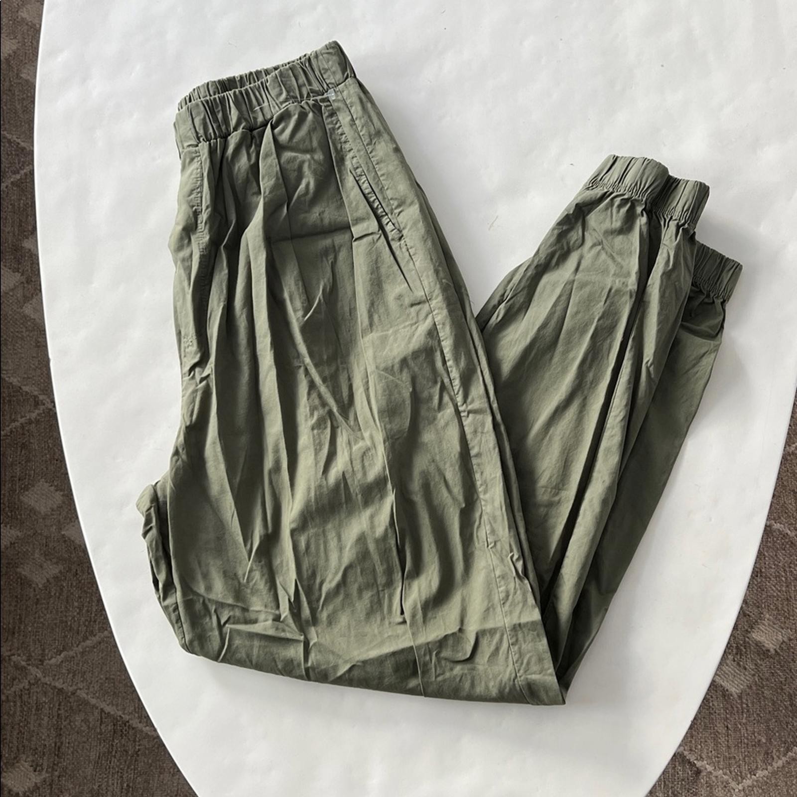 STATESIDE Structured Poplin Pleated Jogger Pant Artichoke Green Women’s M $186