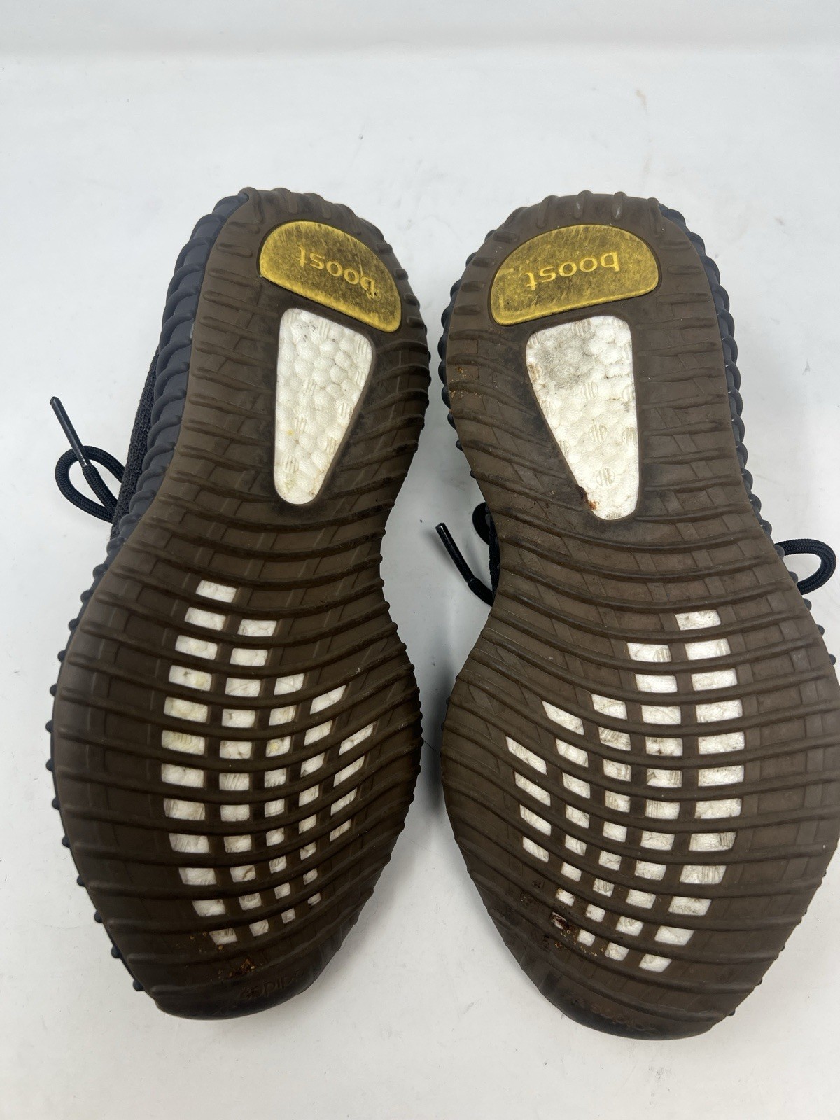 adidas Yeezy Boost 350 V2 Cinder Size 6