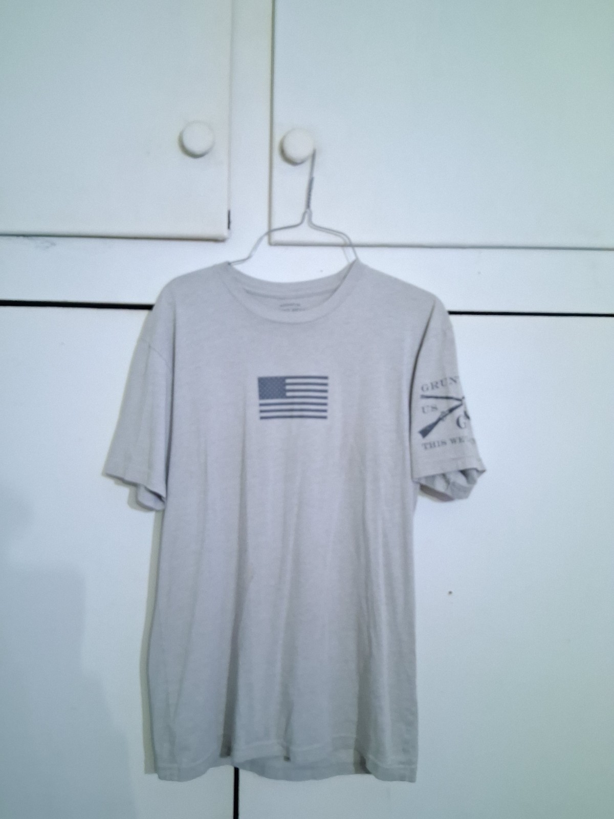 Grunt Style T-Shirt (Medium) No Stains