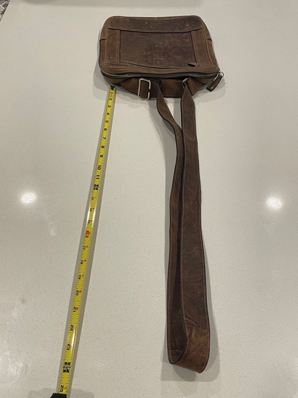 LONGCHAMP Leather Zippered Crossbody Bag Color-Brown Casual Styling EUC
