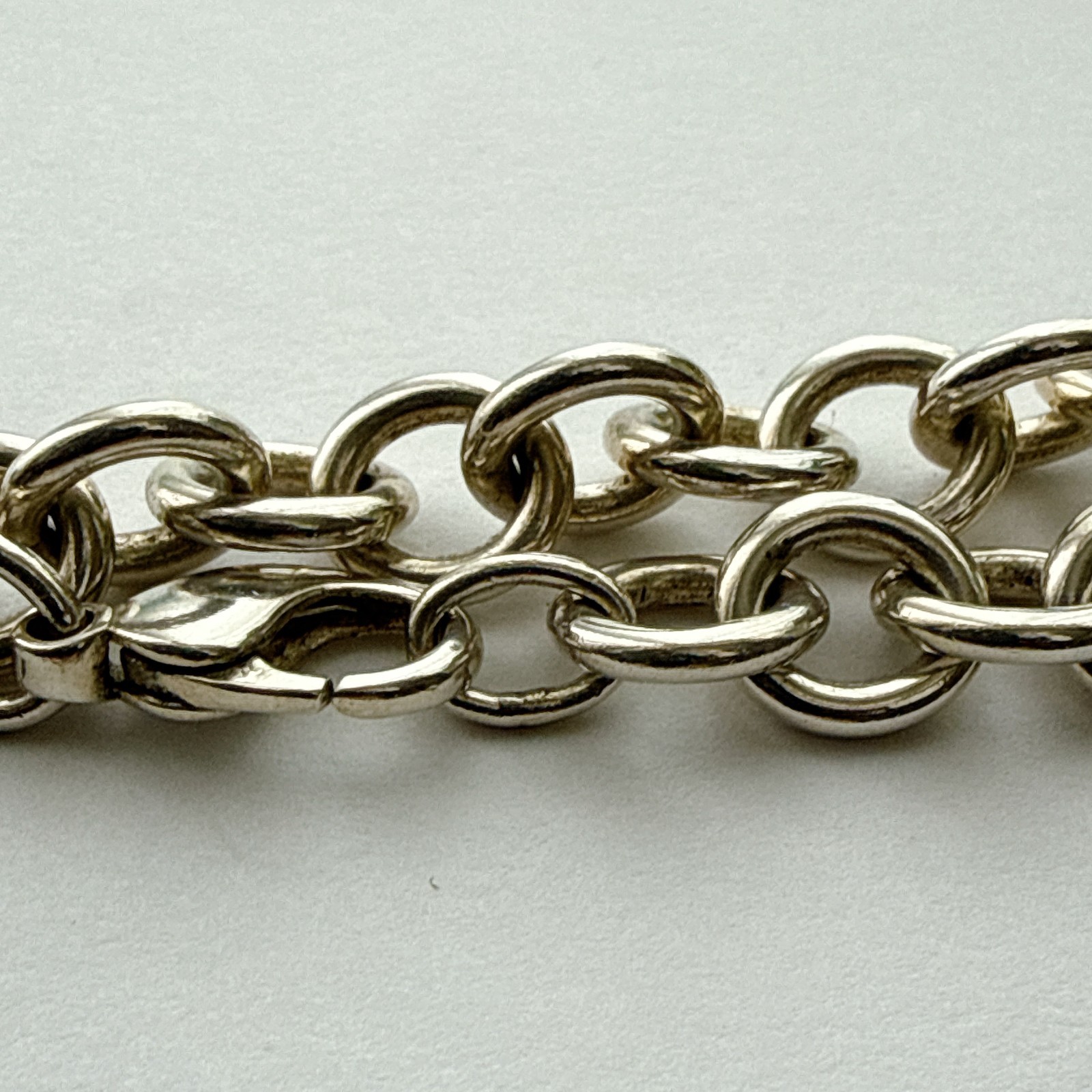 Tiffany & Co. Return To Tiffany Round Tag Sterling Silver 925 Bracelet 18cm