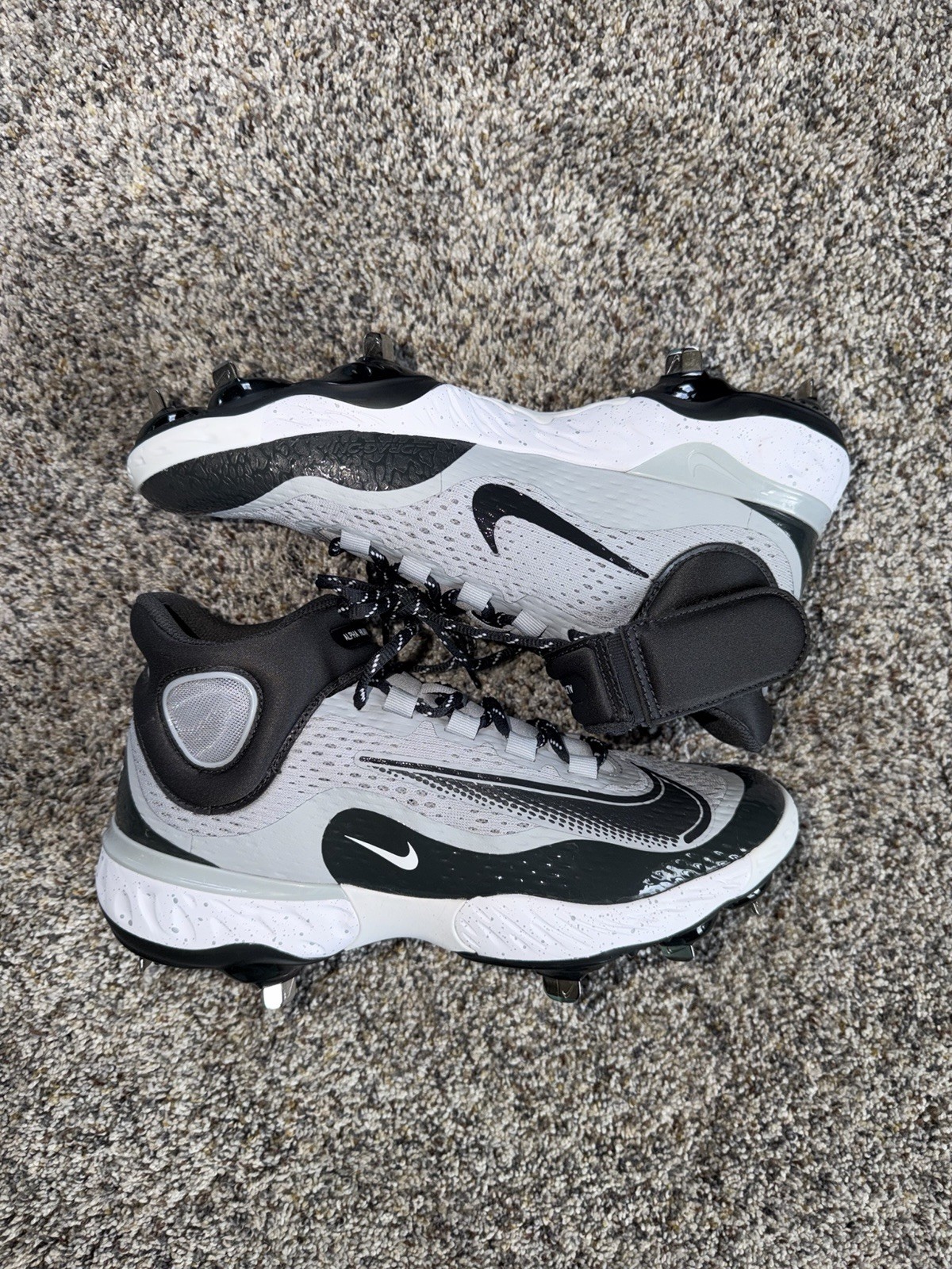 Nike Alpha Huarache Elite 4 Mid Metal Baseball Cleats Mens SZ 9 Gray DJ6520-002