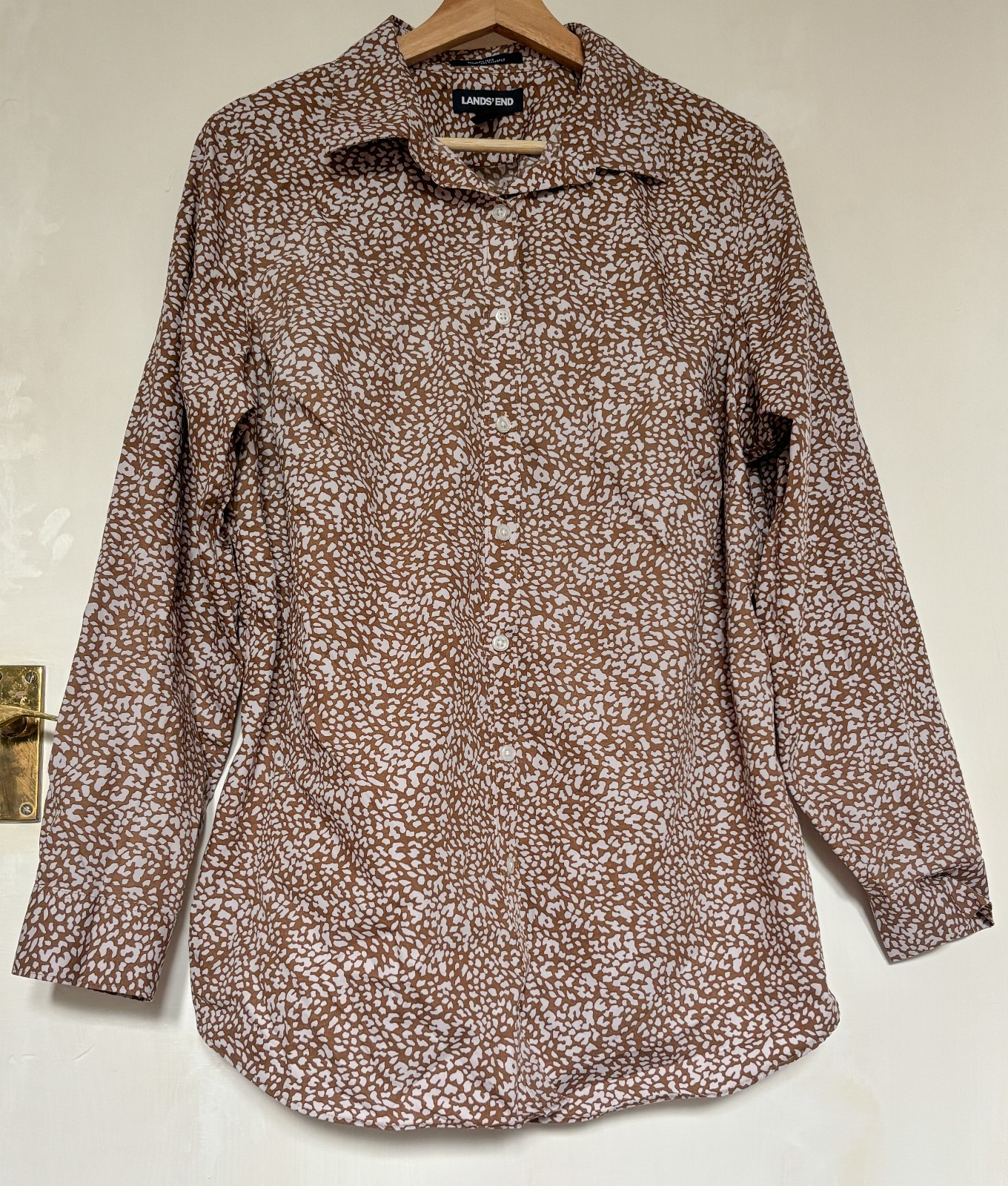 Lands End Ladies Shirt Size 20 – Brown No Iron Supima 100% Cotton Button Down