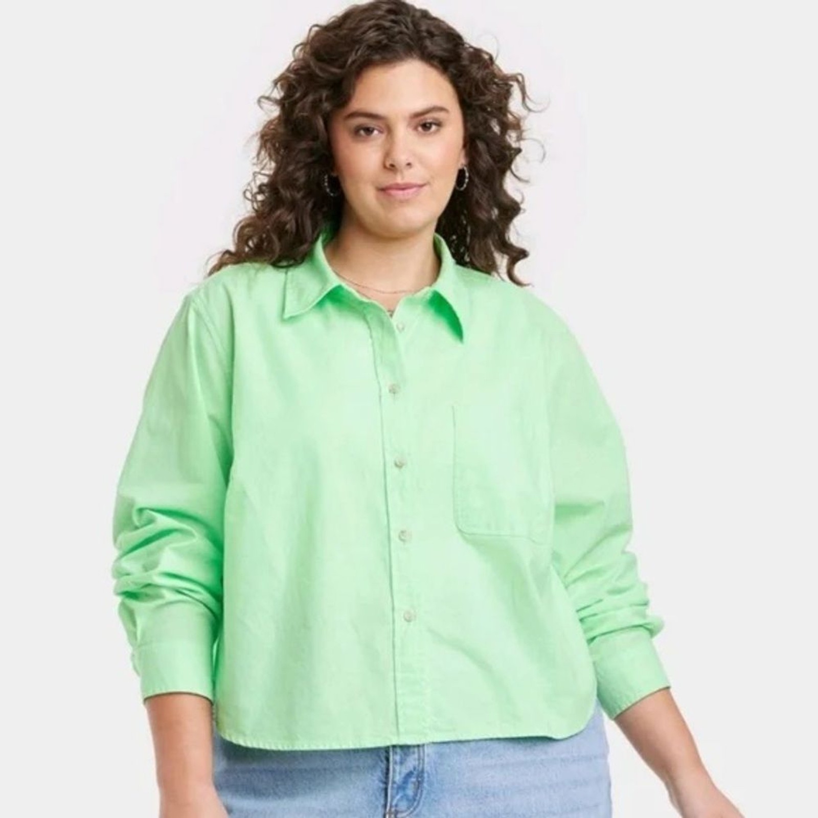 Universal Thread Green Cropped Fit Long Sleeve Collared Button Down Shirt Medium
