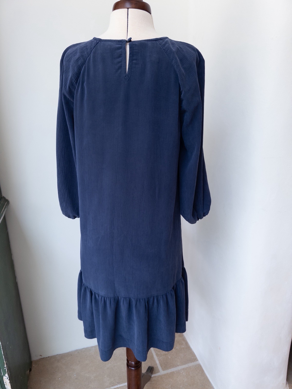 Oliver Bonas Modal Navy floaty Smock Midi Dress UK 10 Ruffle Hem 3/4 Sleeve