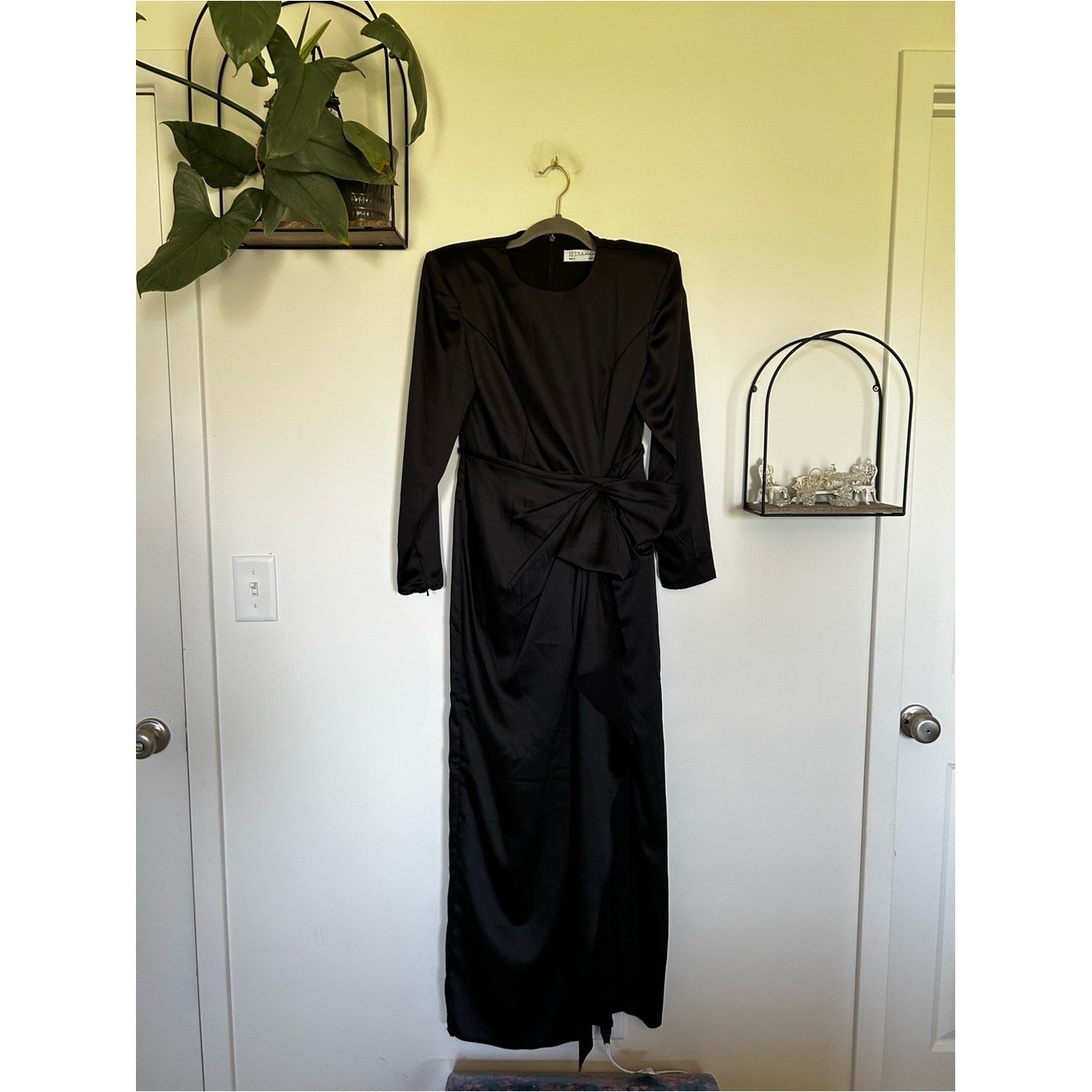 Ieena Mac Duggal Black Long Sleeve Satin Structured Bow Draped Column Gown 2