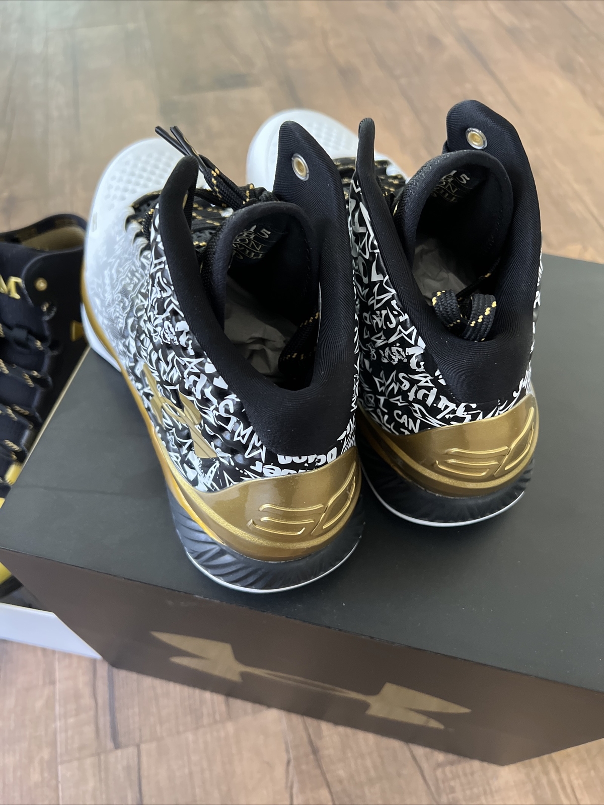 Under Armour Curry Back 2 Back B2B MVP Pack Warriors Championship Size 10.5
