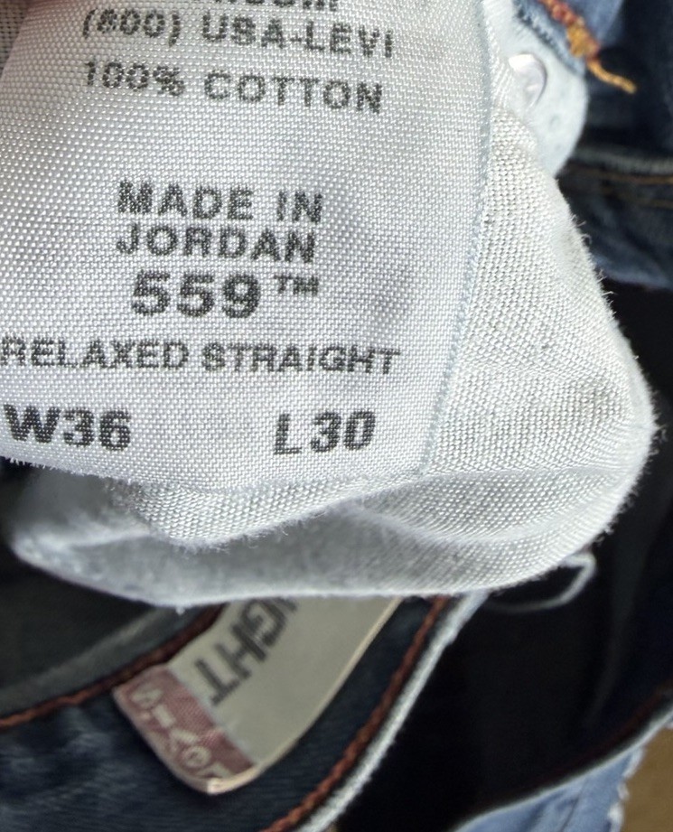 Levi’s 559 Jeans Mens 36 x30 Blue Medium Wash Straight Leg Relaxed Fit Denim