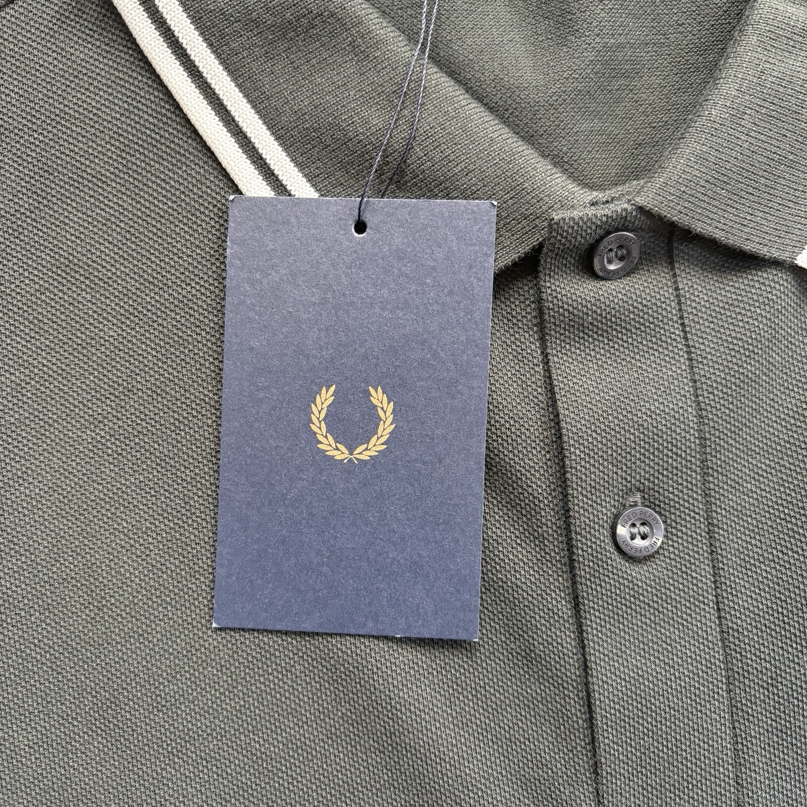 BNWT Fred Perry M3600 Short Sleeve Twin Tipped Polo Shirt Green Size Extra Large