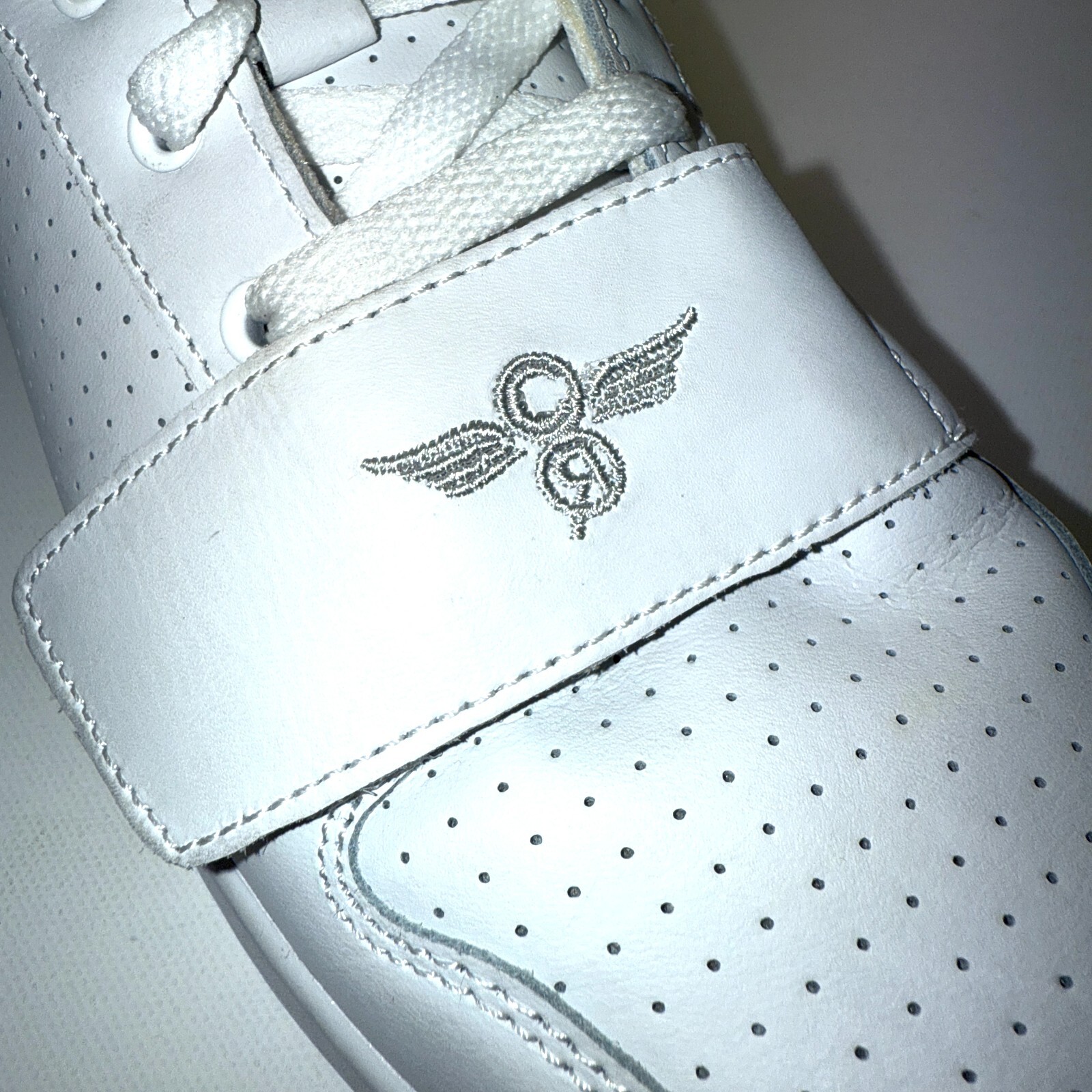 Mens 7 Creative Recreation Cesario Lo XXI White Perforated Leather Strap