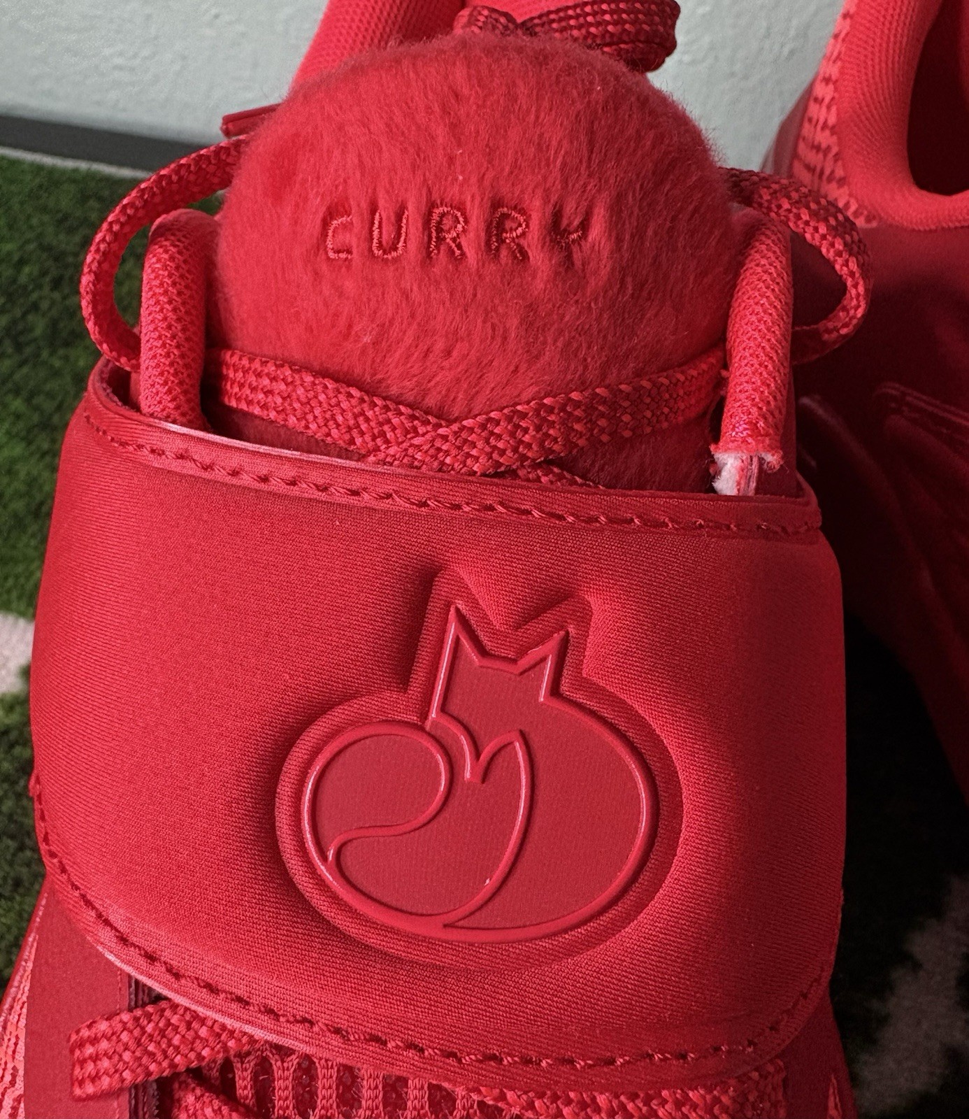 US Men’s 9.5 – Under Armour Curry Brand Curry Fox 2 “Swipa Claus” 6000777-600