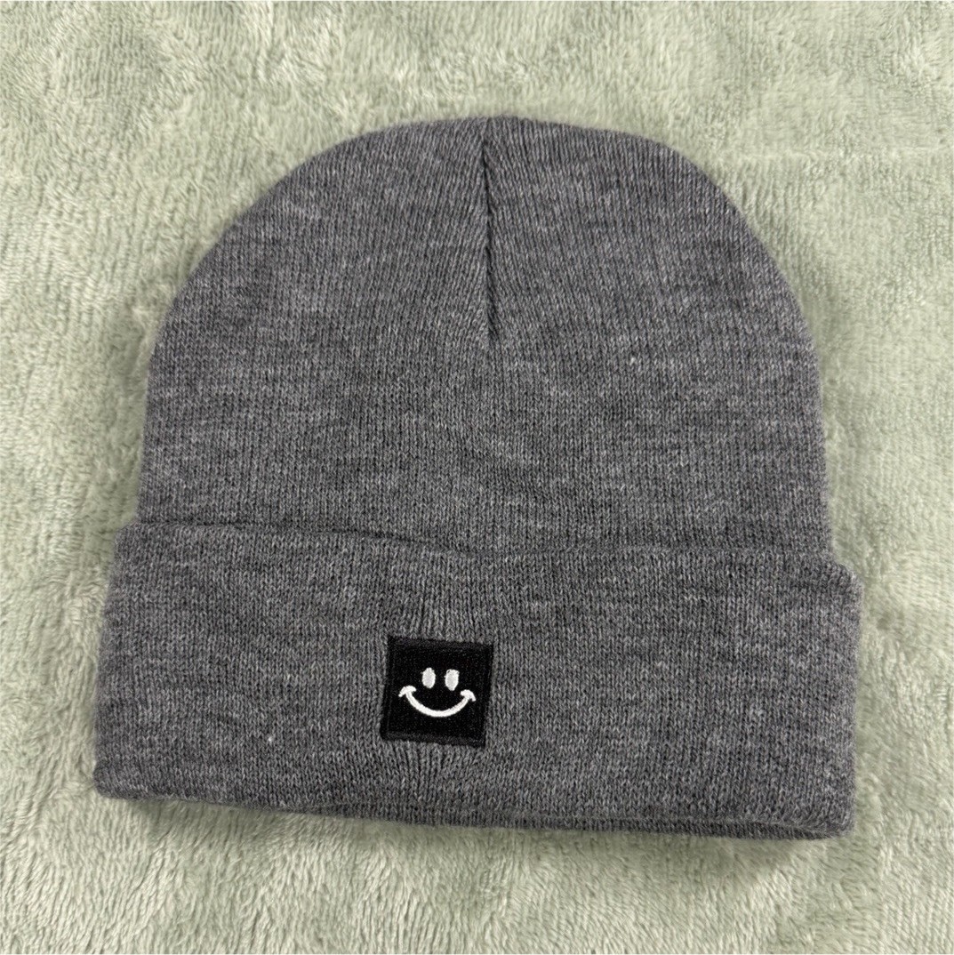 Gray Cuffed Beanie Hat Solid One Size Unisex Youths Smiley Face Patch
