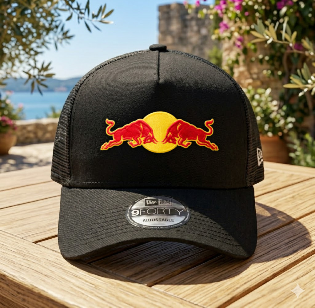 Red Bull Embroidery Baseball Cap Retro Racing Hat