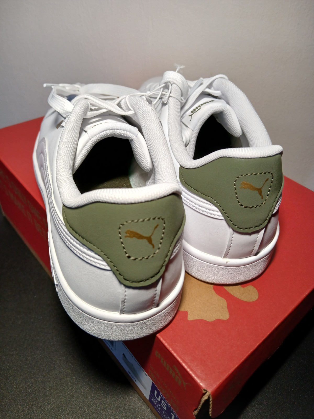 NEW w/BOX! PUMA ACE COURT SNEAKERS ~~ MEN’S SZ US 10/ UK 9 * * FREE SHIPPING