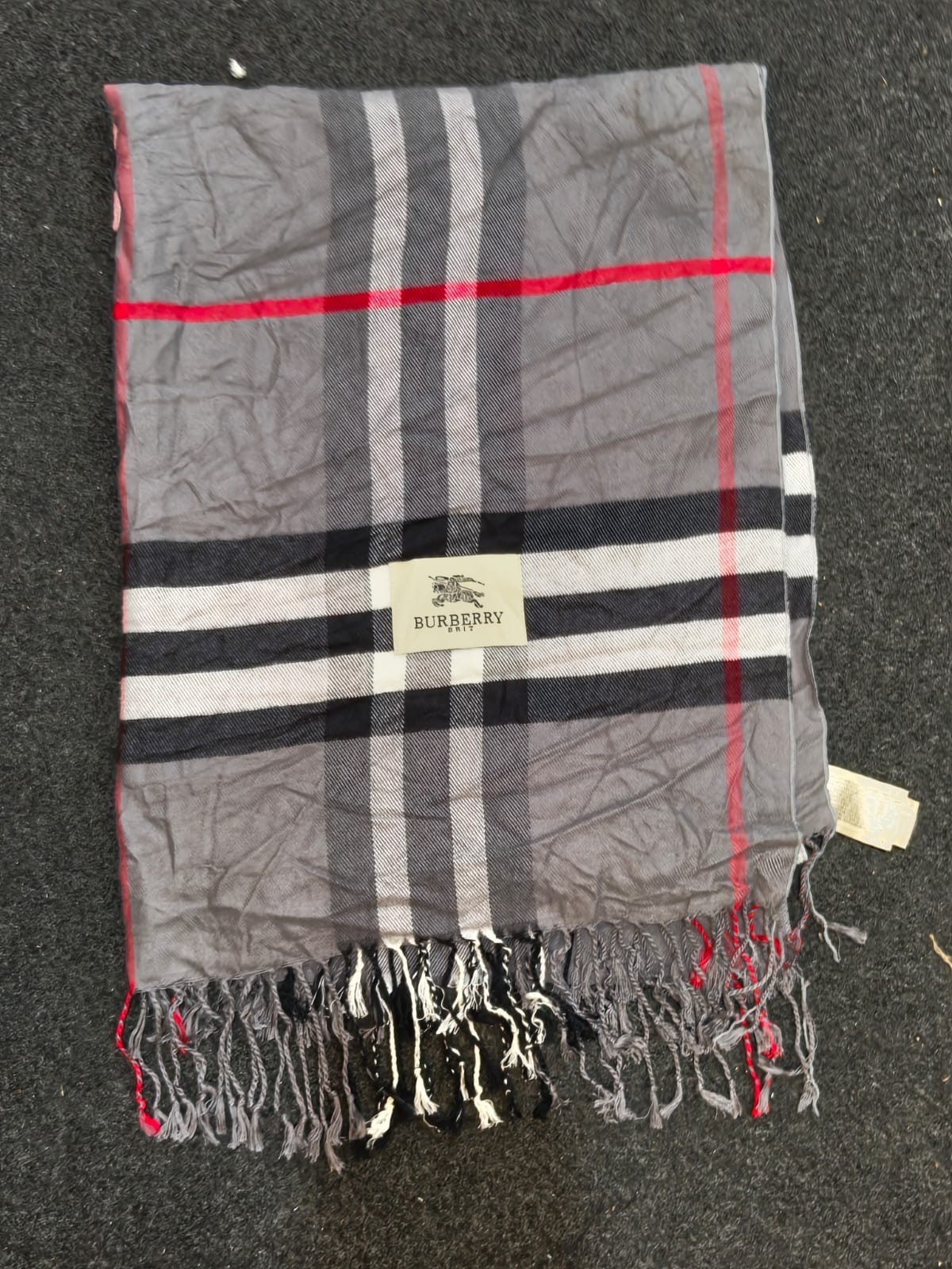 Burberry Brit Scarf Shawl Wrap 92% Cotton 8% Polyester Made in China 2%