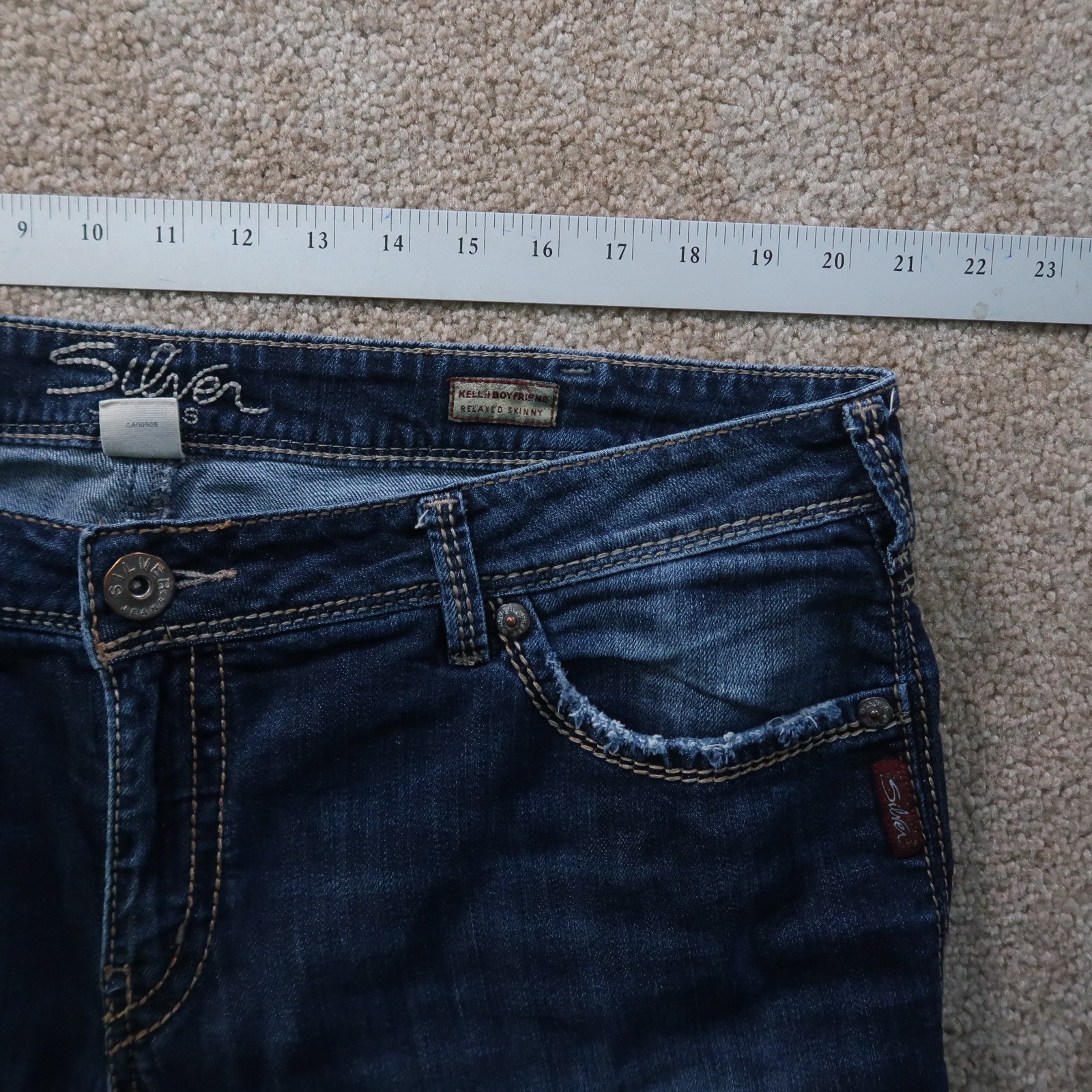 Silver Jeans Kelli Boyfriend Jeans Women’s 20×31 Dark Wash blue Denim