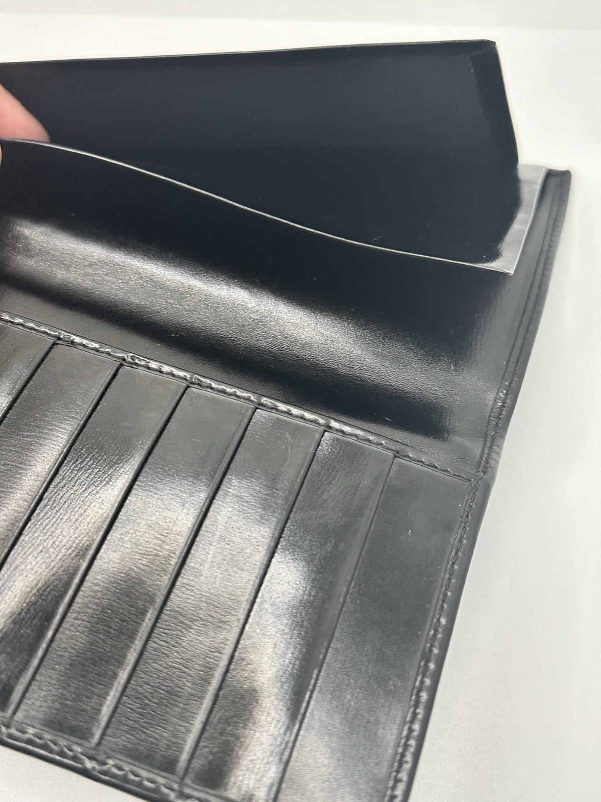 Gucci Black Long Wallet Solid Logo Credit Card Slots Men’s Made in Italy