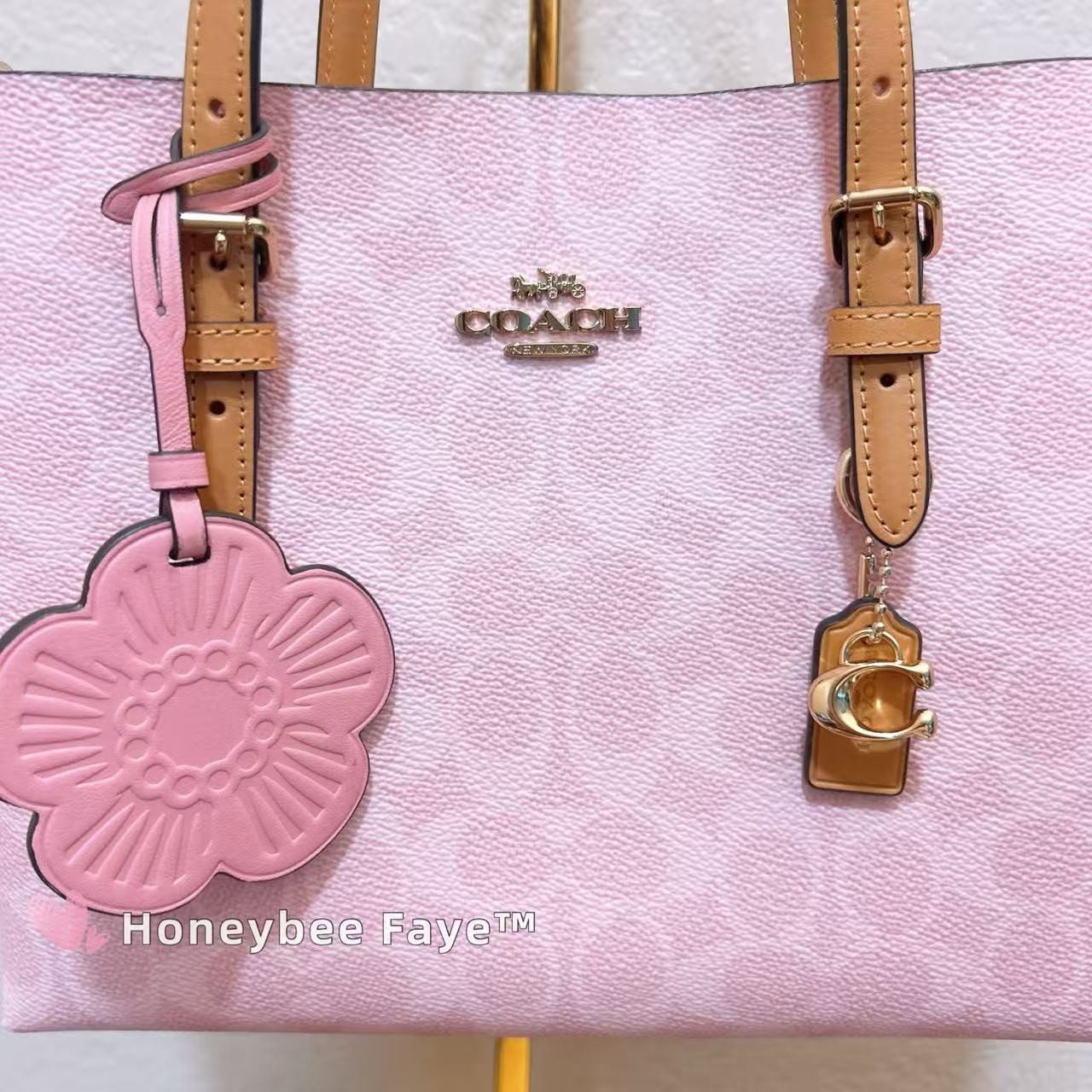 NWT Coach CER24 Mollie Tote Bag 25 In Signature Canvas With Charms Powder Pink