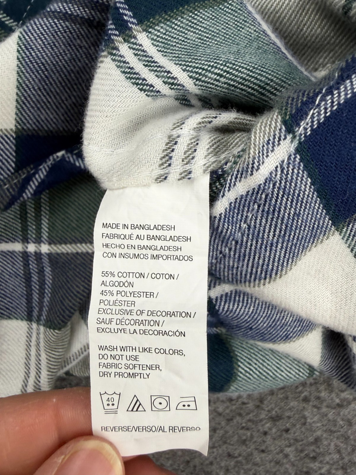 IZOD Men’s XL Plaid Flannel Long Sleeve Button Down Shirt Blue Green White
