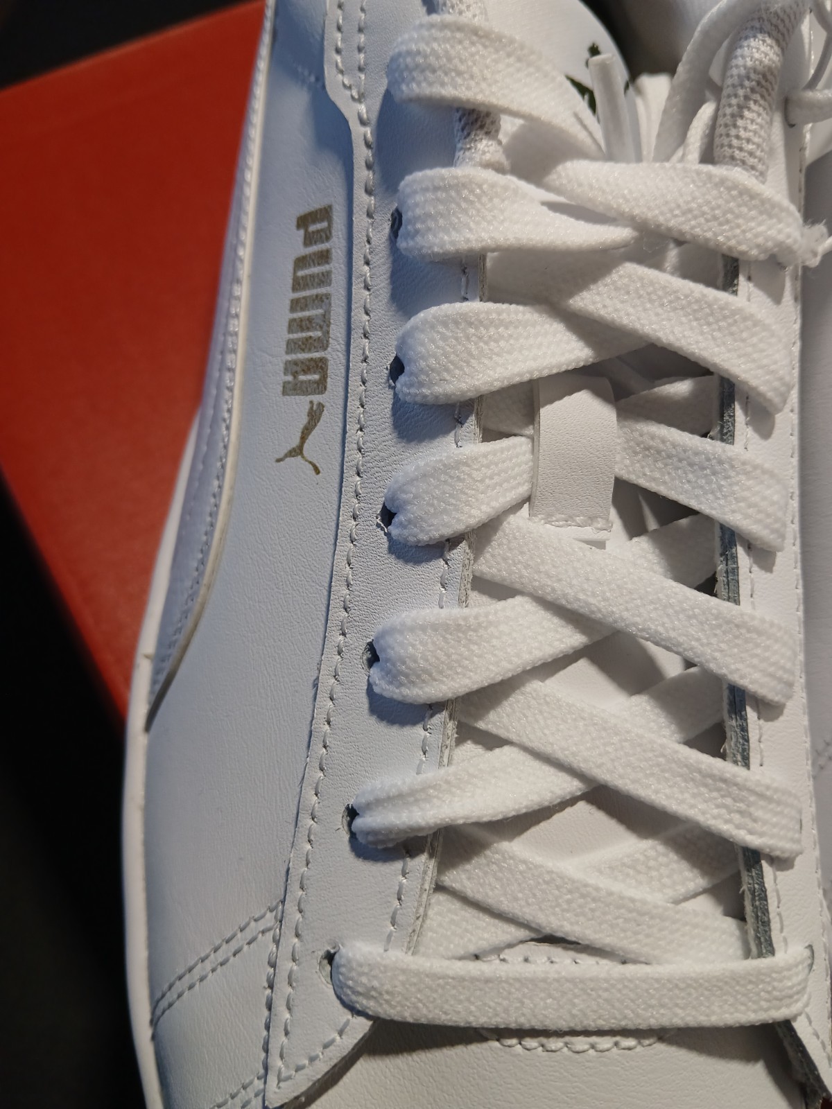 NEW w/BOX! PUMA ACE COURT SNEAKERS ~~ MEN’S SZ US 10/ UK 9 * * FREE SHIPPING