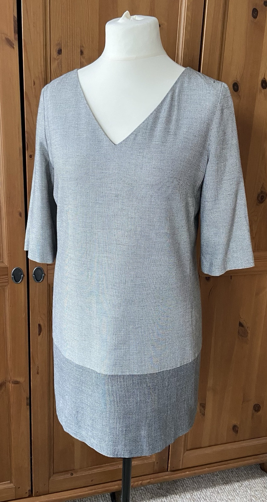 Next Grey Dress | Checked | Short Sleeve | V-Neck | Work / Officewear Size 14
