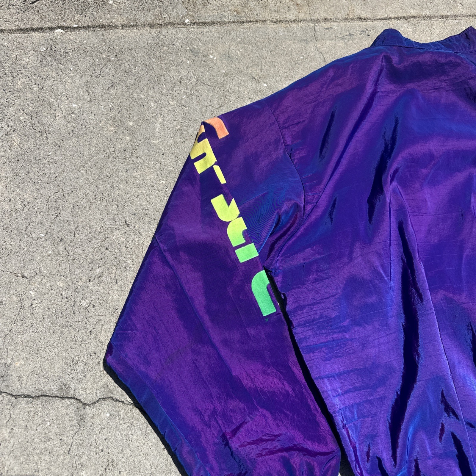 Surf Style Windbreaker Iridescent Purple 1/4 Zip Pullover 90s Vintage One Size