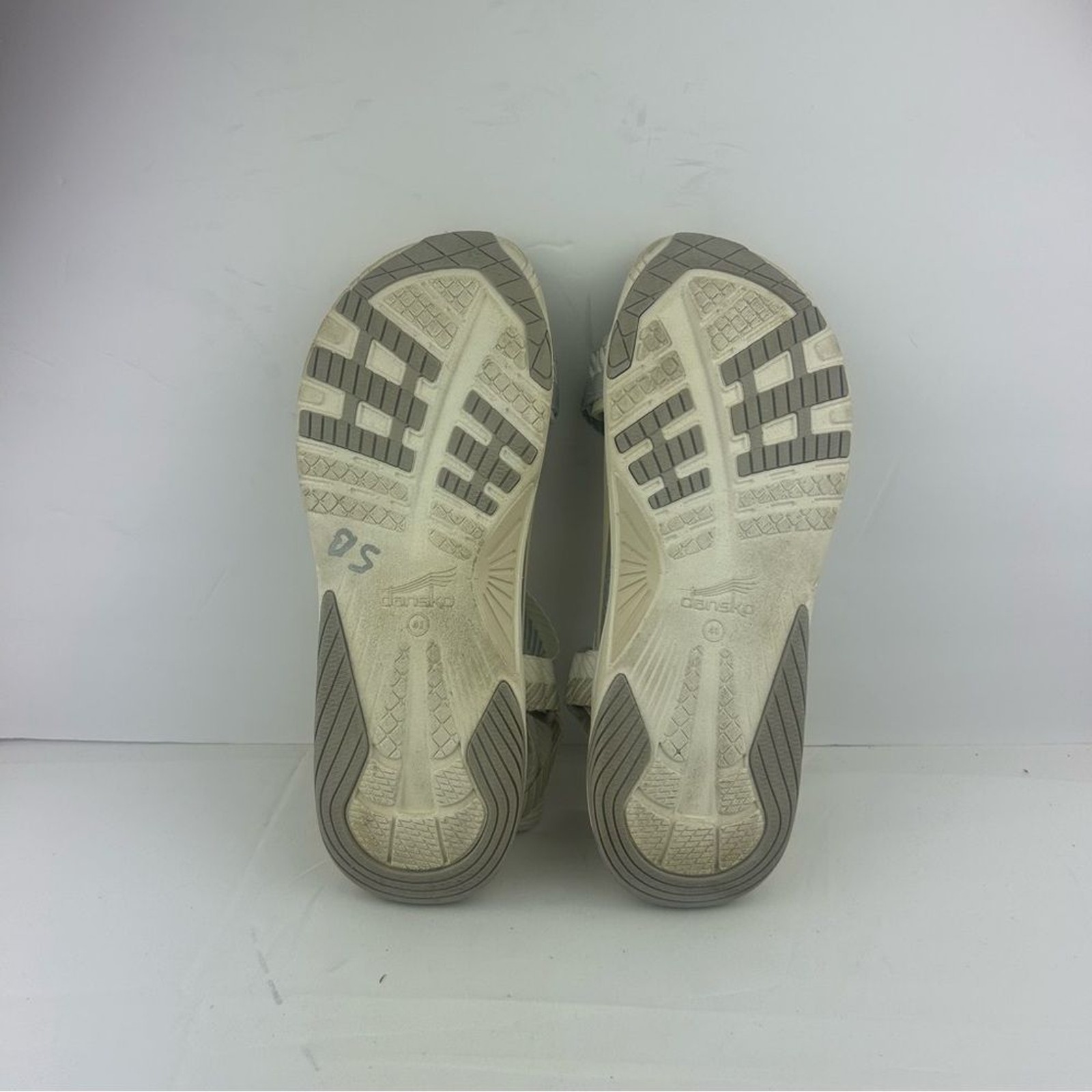 Dansko Reece Sport Sandals EU 41 US 10.5 11 Comfort Walking Travel Arch Support